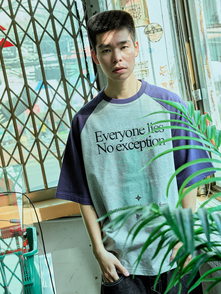 【直播】BROWN BREATH LL081665 EVERYONE LIES 短袖上衣(混灰色)