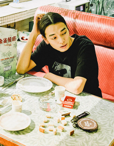 【直播】BROWN BREATH LL081670 BXTS SPREAD LOVE 短袖上衣(黑色)