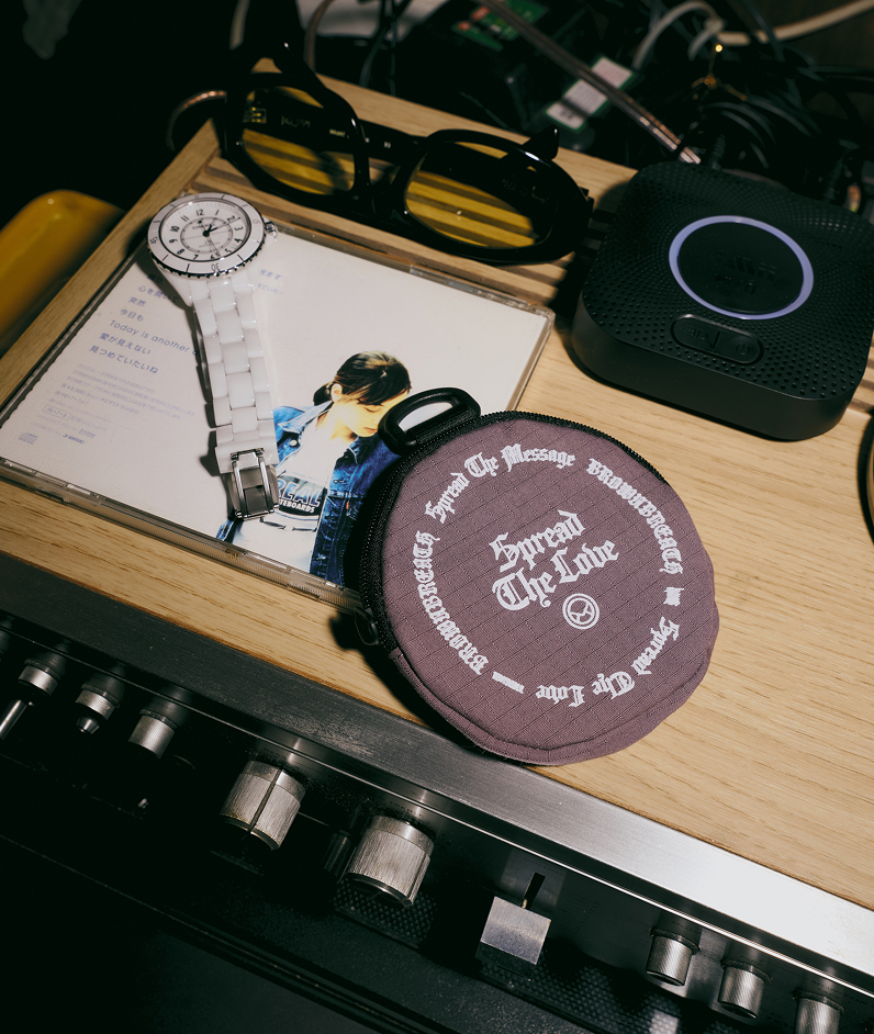 【直播】BROWN BREATH LL081672 SPREAD LOVE 小袋(紫色)