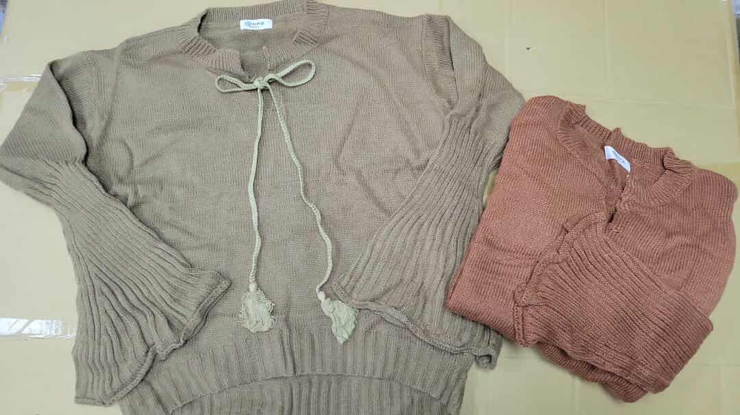 現貨清貨 女裝 綁繩大喇叭袖薄針織衫 （清貨價貨品，不設退換）(AT8 305)