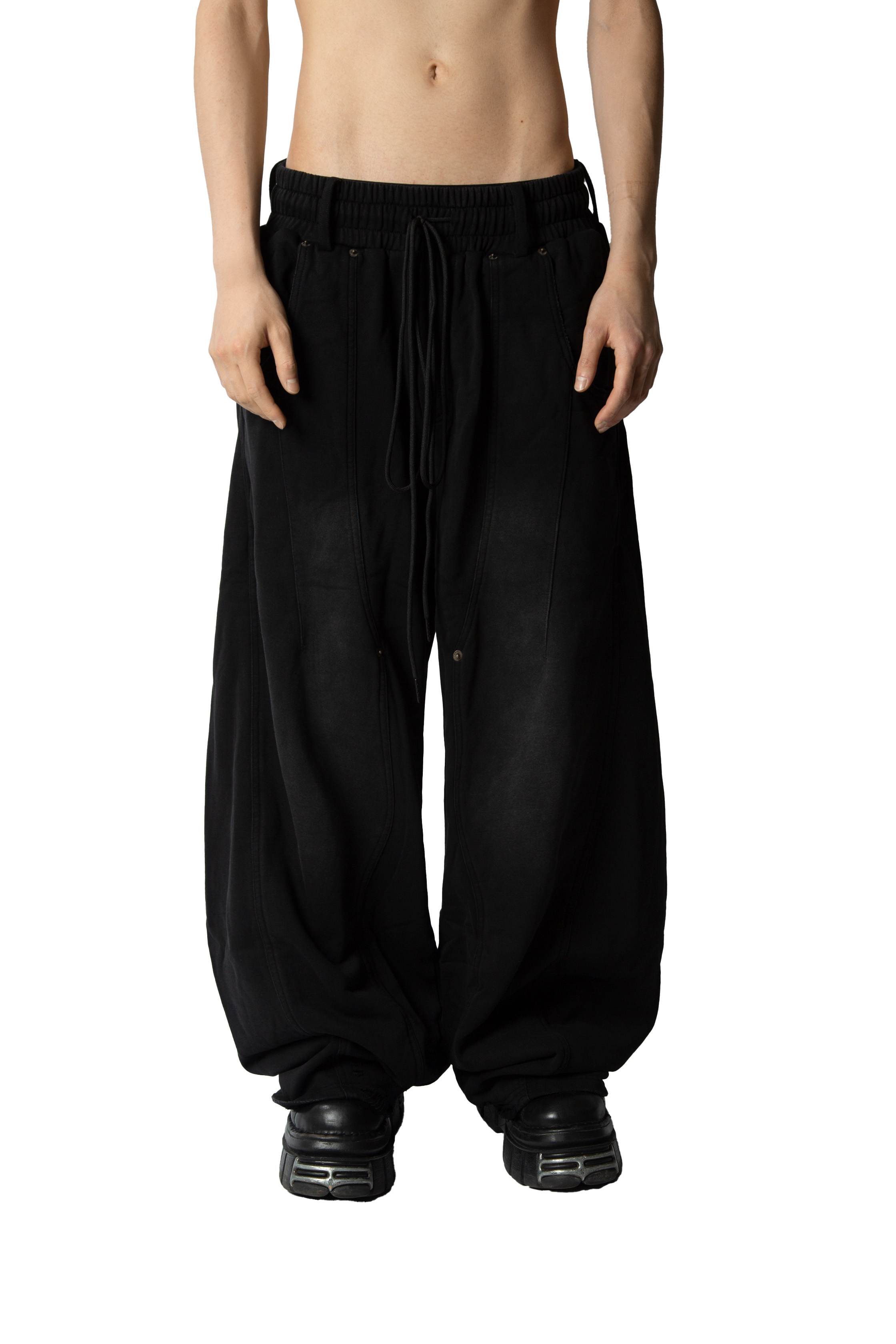 REMIX "re Washed Sweatpants" (Black)