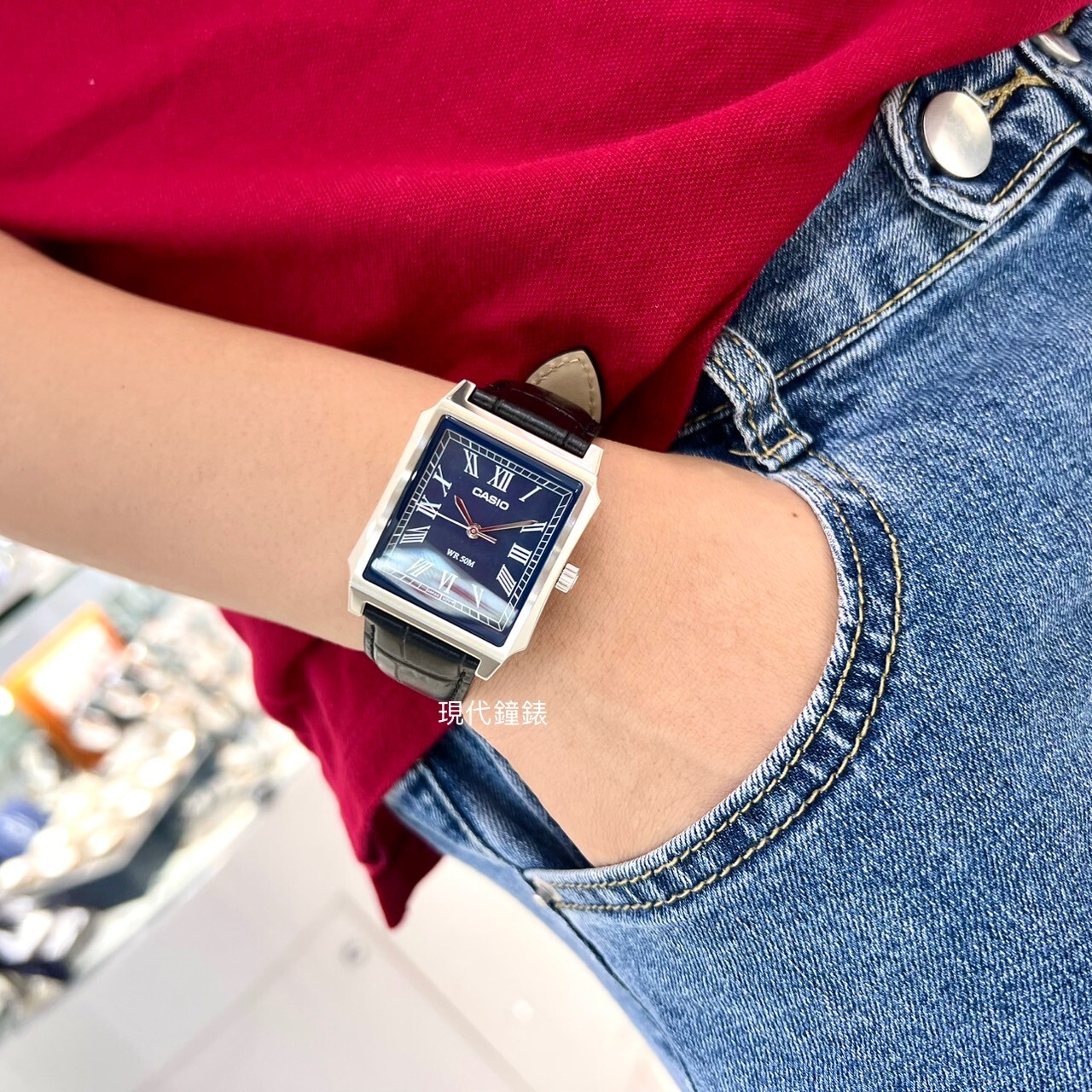 【CASIO 卡西歐】古典時尚方形羅馬數字皮革款男錶MTP-B190L-2B  31.5mm 現代鐘錶