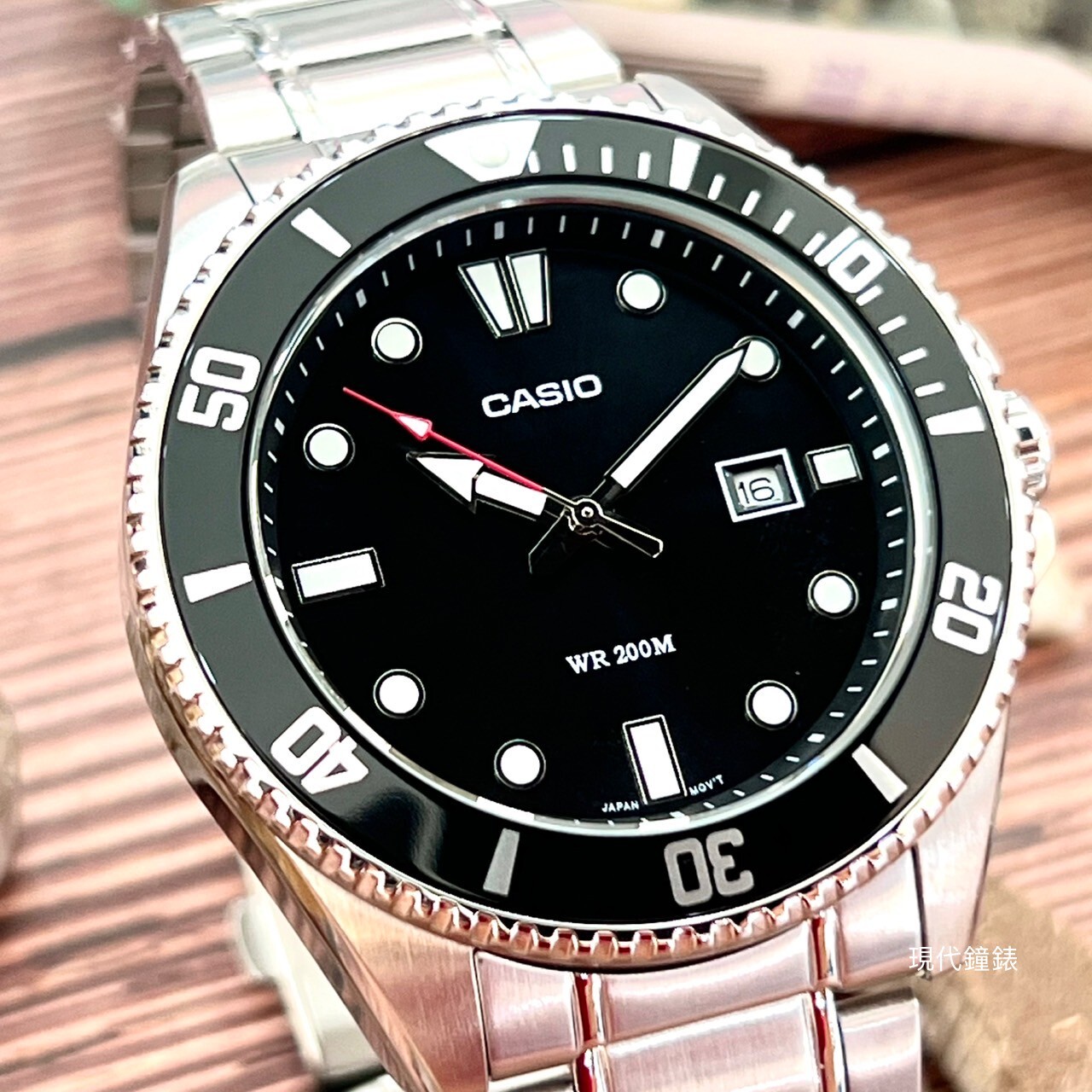 【CASIO 卡西歐】水鬼風格指針錶MDV-107D-1A1  46.3mm 現代鐘錶