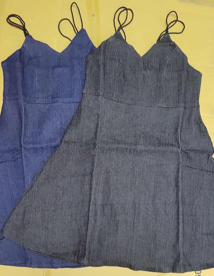 現貨清貨  KR女裝 吊帶牛仔連身短裙 （清貨價貨品，不設退換）AT8 310