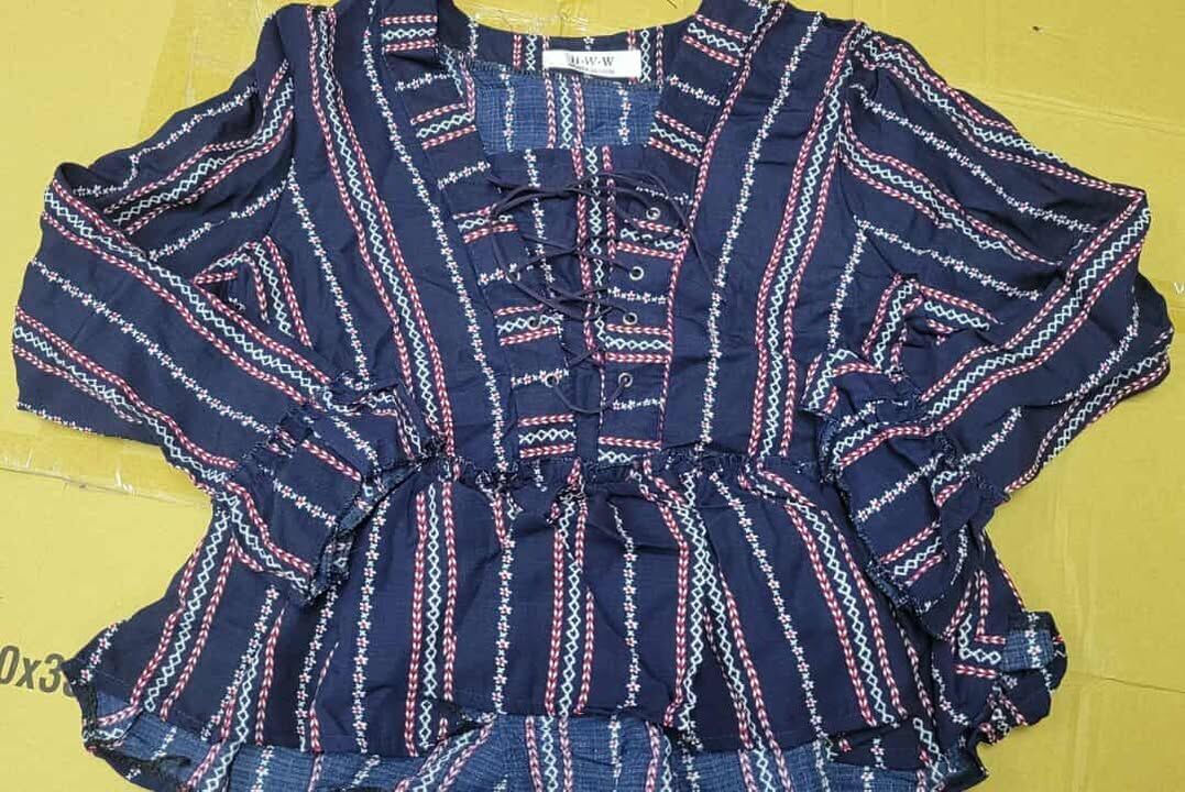 現貨清貨 女裝 民族薄料衫 （清貨價貨品，不設退換） AT8 326