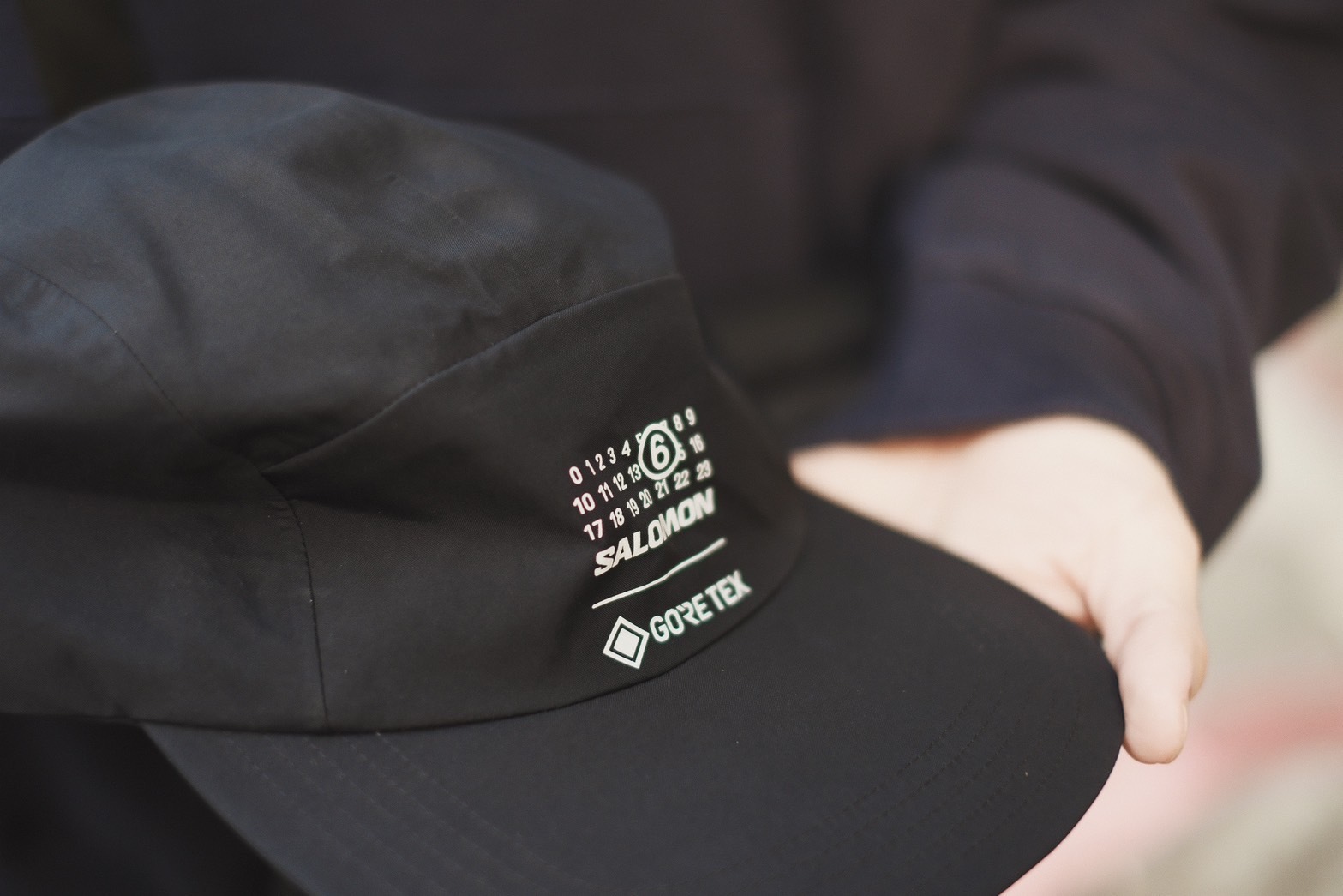 Salomon x MM6 gore tex 版本 機能帽 maison margiela