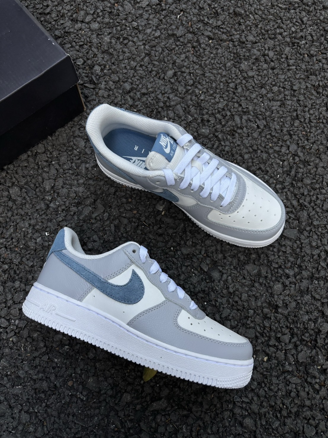 Nike Air Force 1 Low 灰藍 拼接麂皮