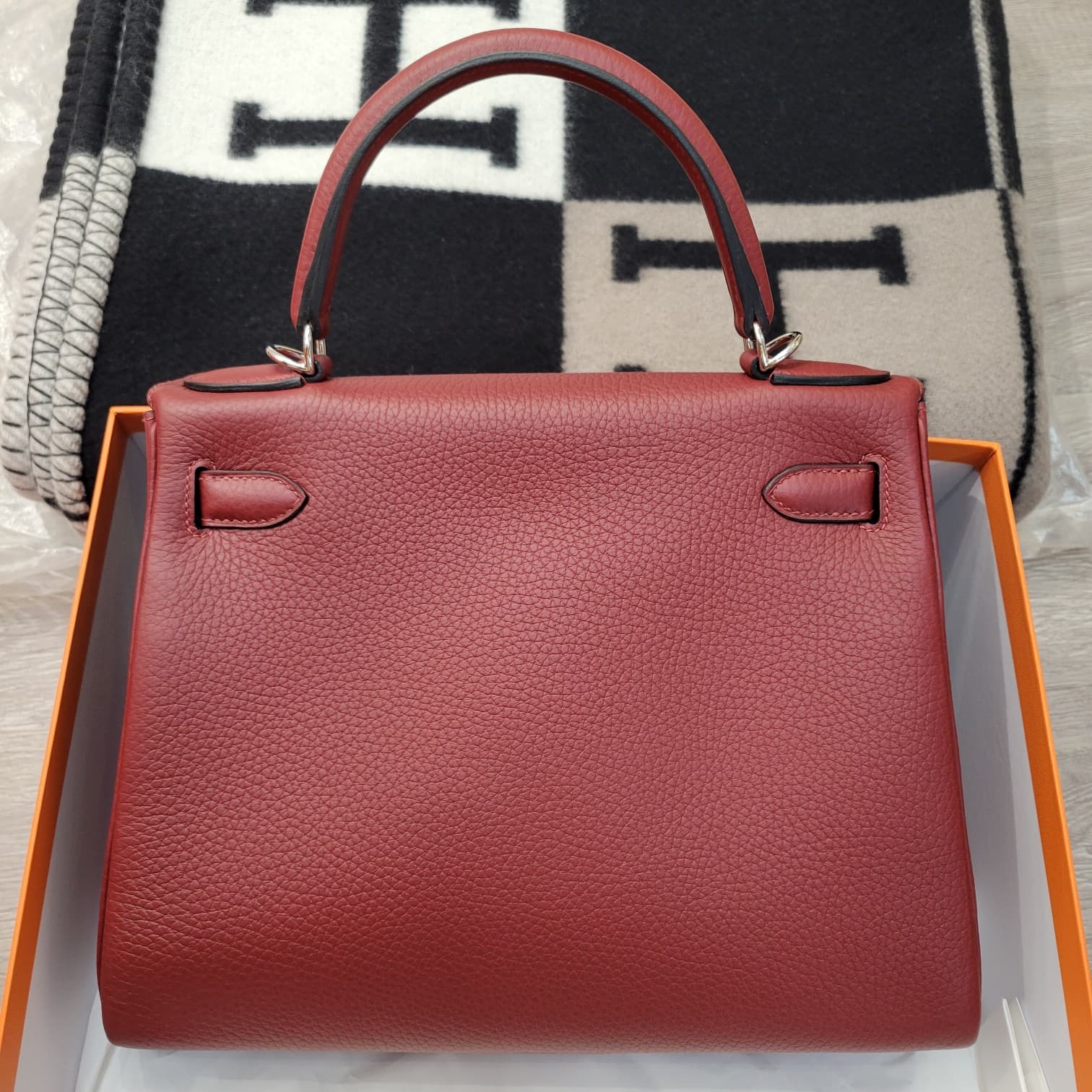 HERMES KELLY 28 55 ROUGE CK TOGO 愛馬仕紅 銀扣