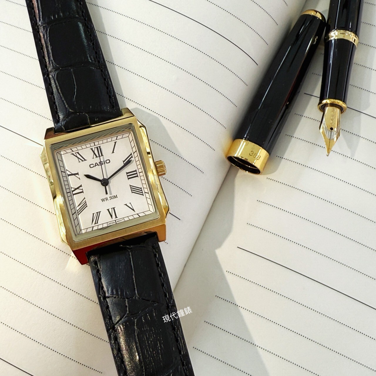 【CASIO 卡西歐】古典時尚方形羅馬數字皮革款男錶MTP-B190GL-7B 31.5mm 現代鐘錶