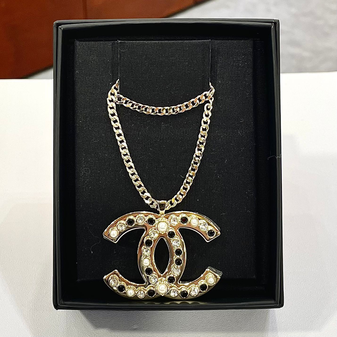 全新CHANEL項鏈 黑白鑽珍珠 大雙C LOGO NECKLACE #BRAND NEW #香榭站正品