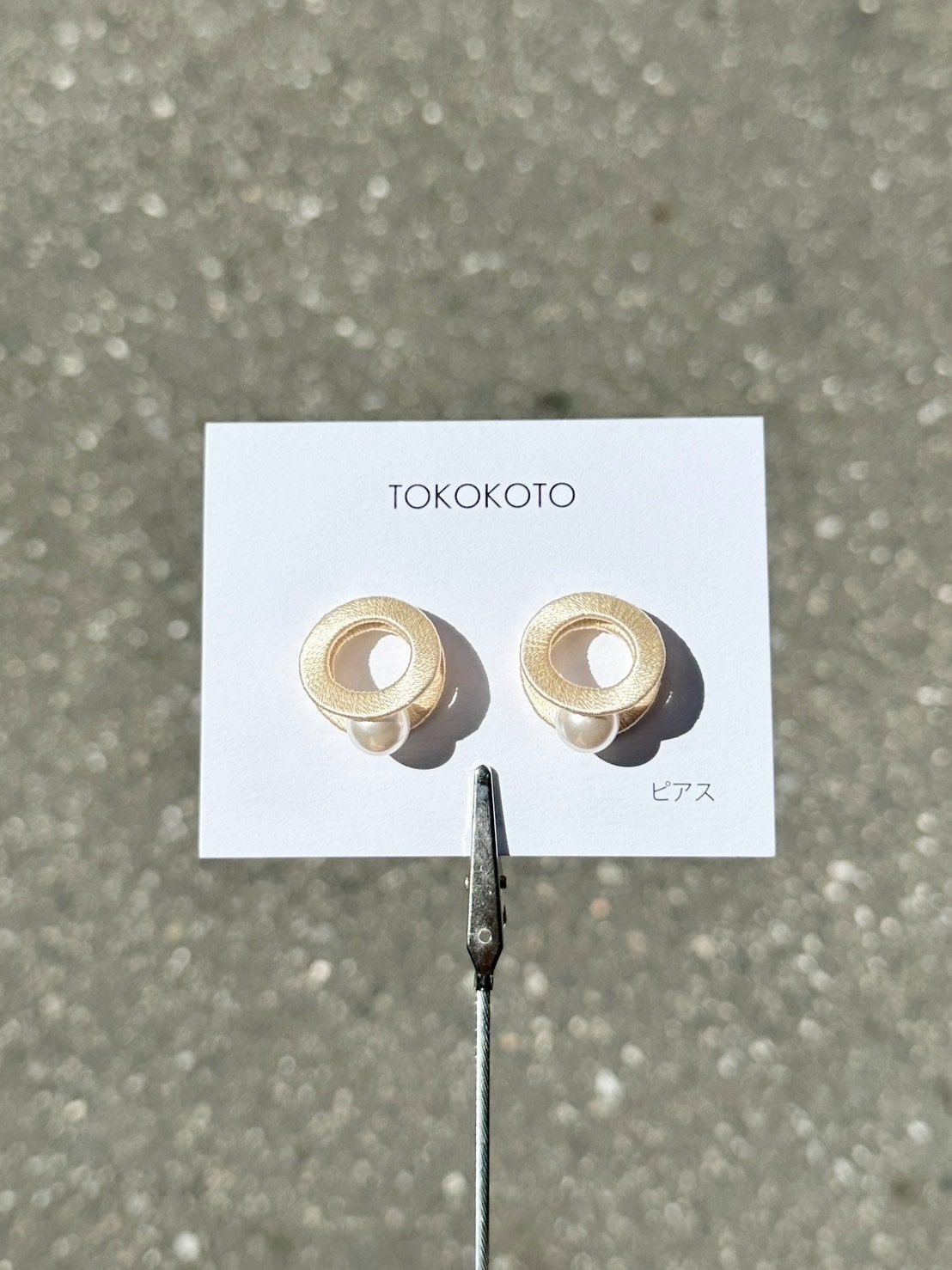 [TOKOKOTO] 刺繡雙圓環珍珠耳環 | 香草 | 耳針 | NO.136