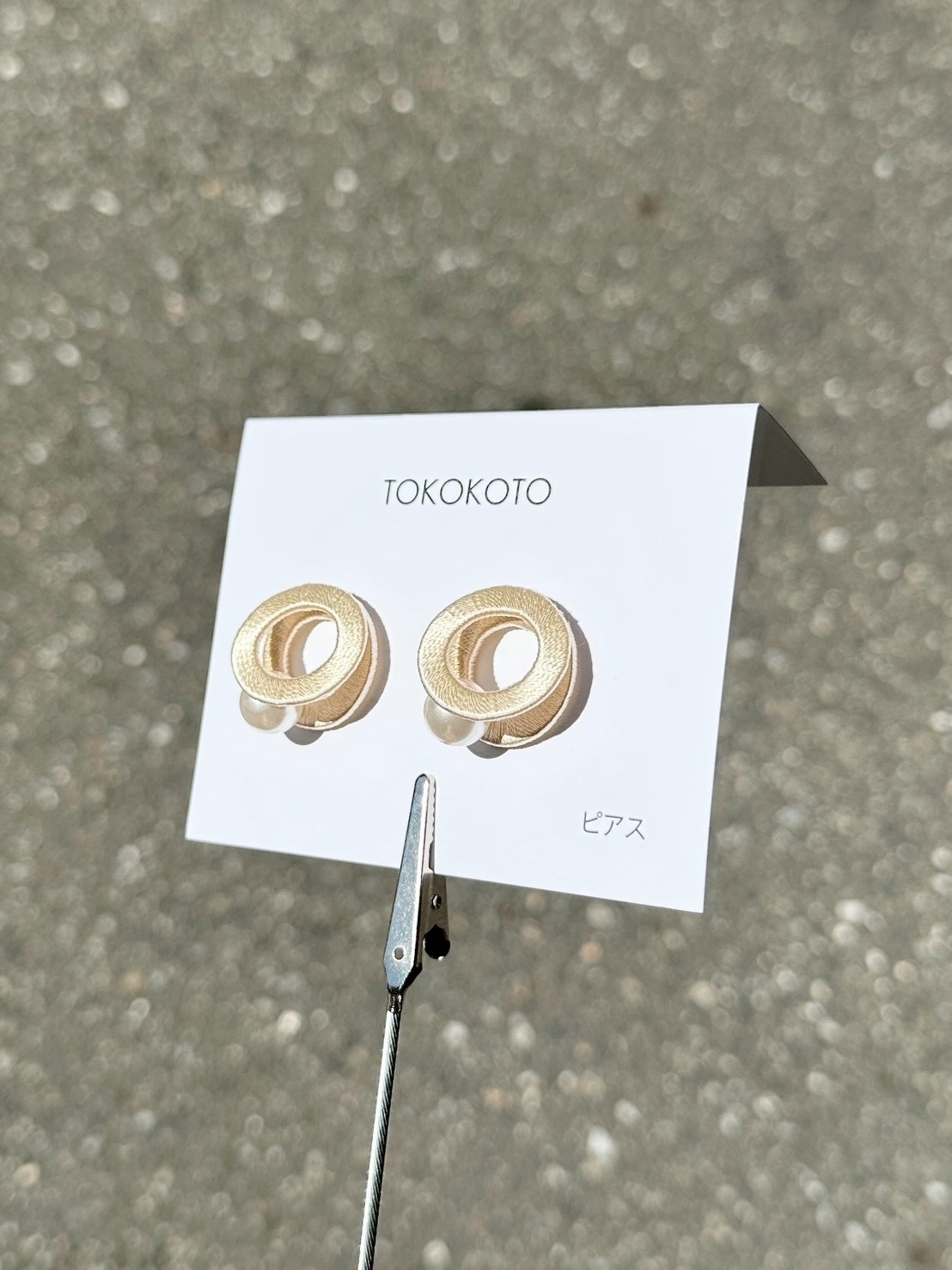 [TOKOKOTO] 刺繡雙圓環珍珠耳環 | 香草 | 耳針 | NO.136