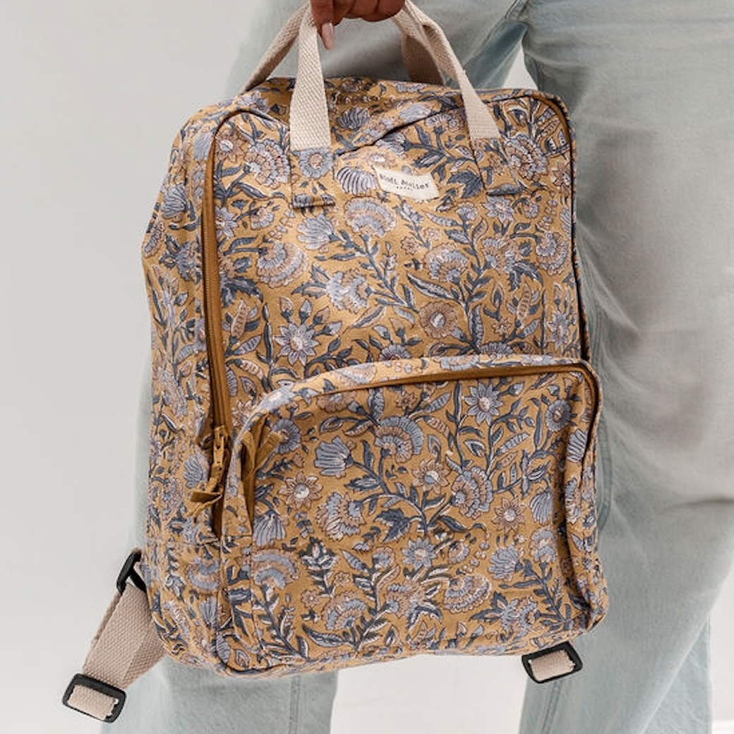 露西亞茴香棕黃 | 後背包