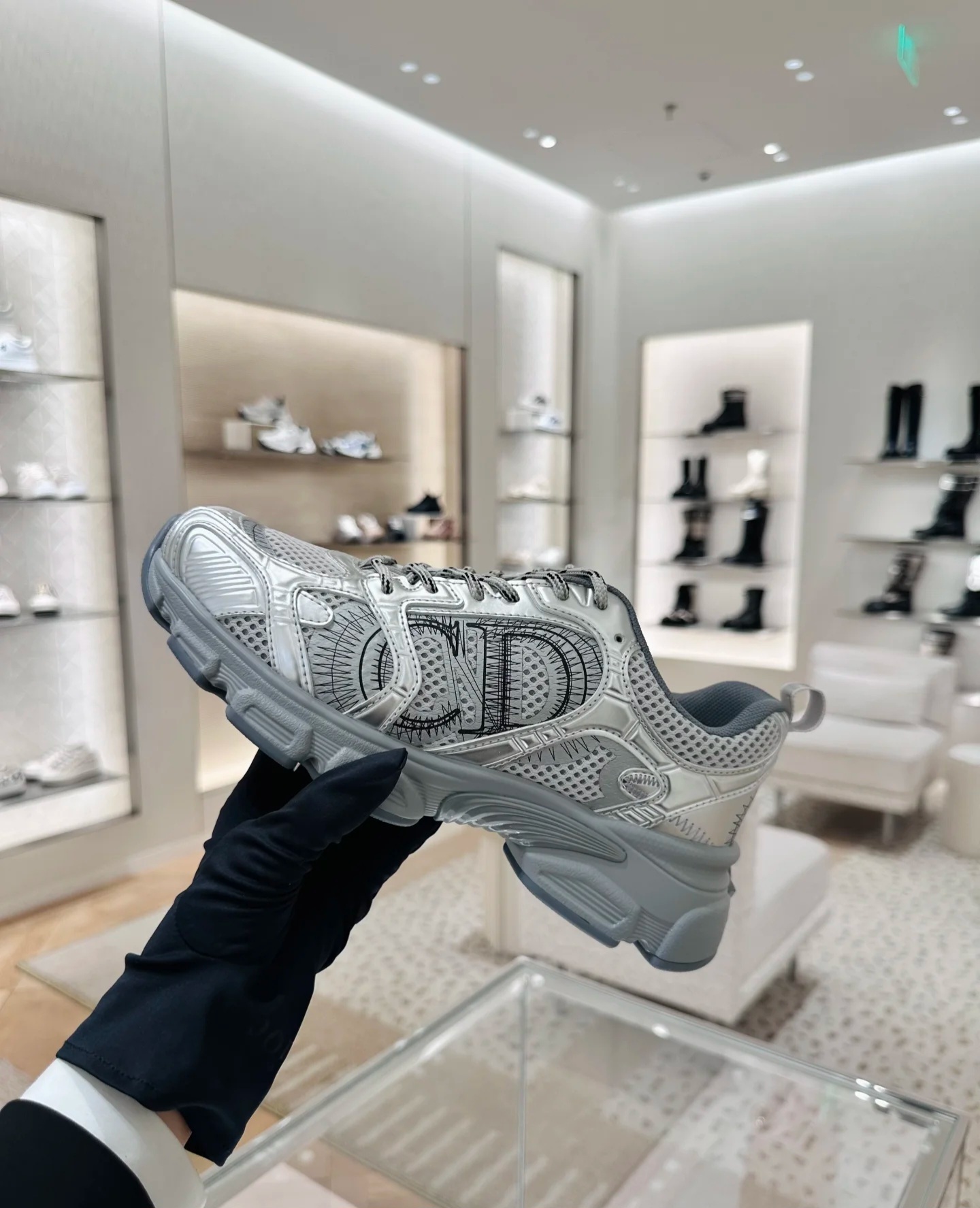 DIOR Chrono sneaker 女款