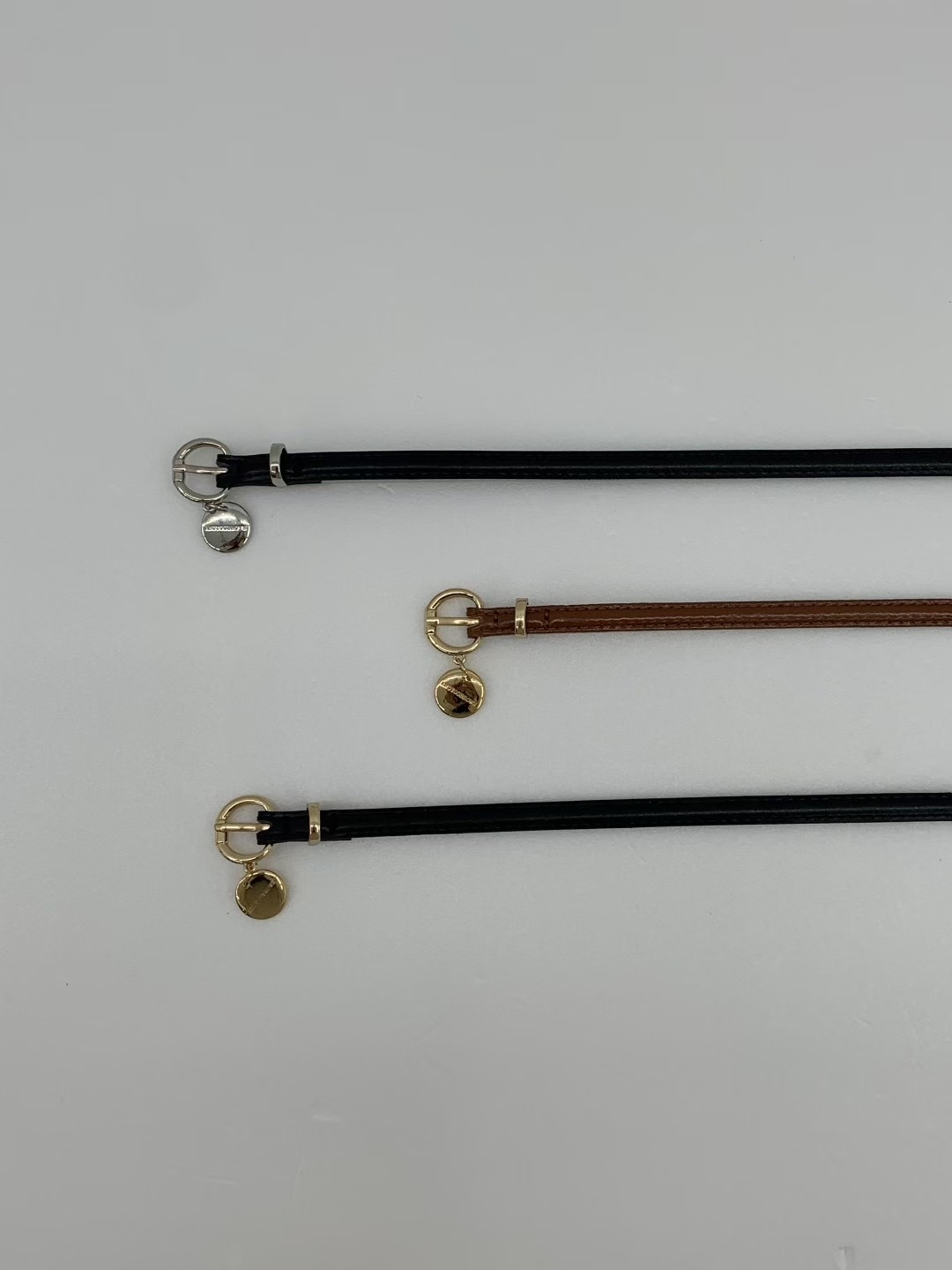 AB2564 Circle tag belt