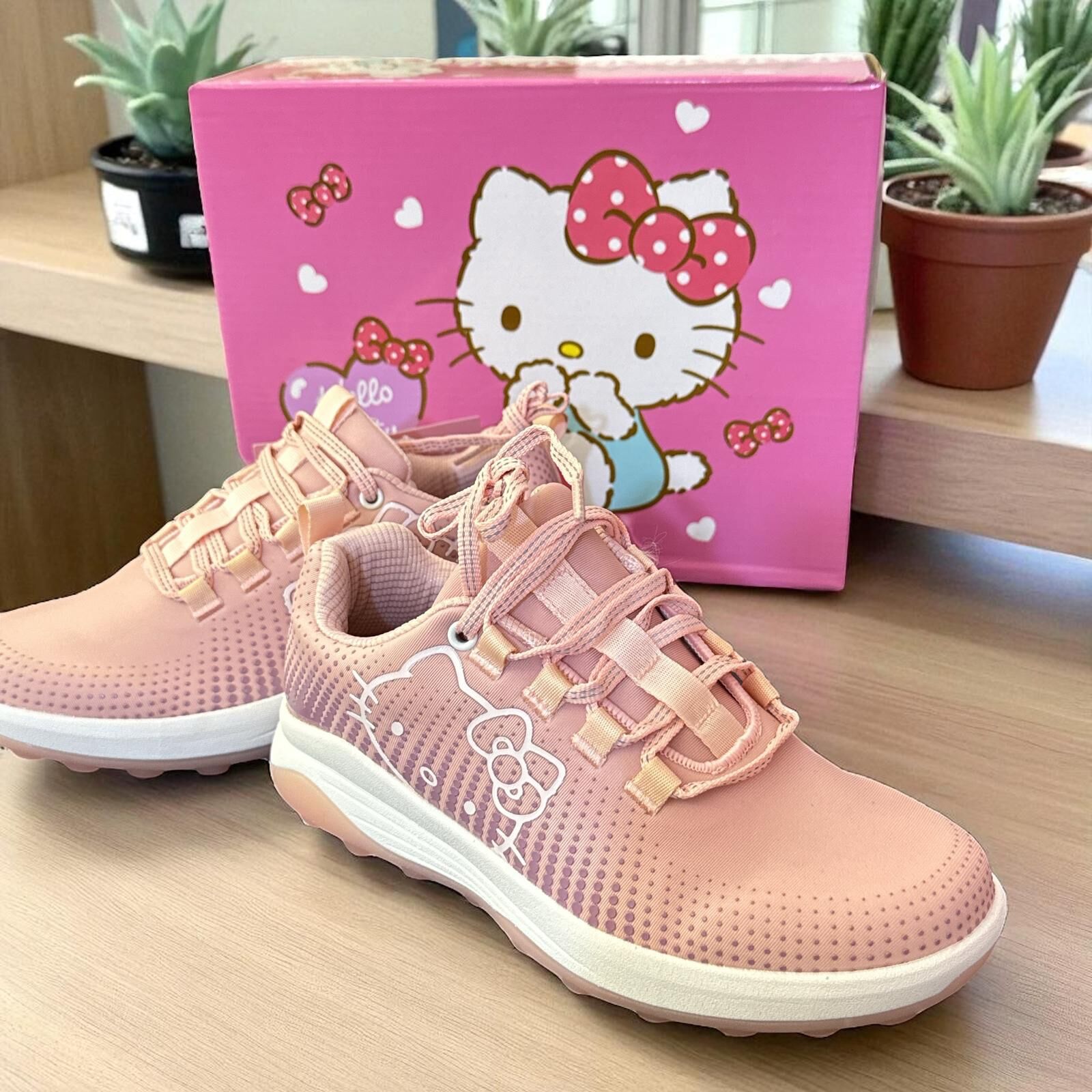 [現貨] 23193-KT Sanrio Hello Kitty 大面休閒鞋 #TW-SC23-722149 粉紅色