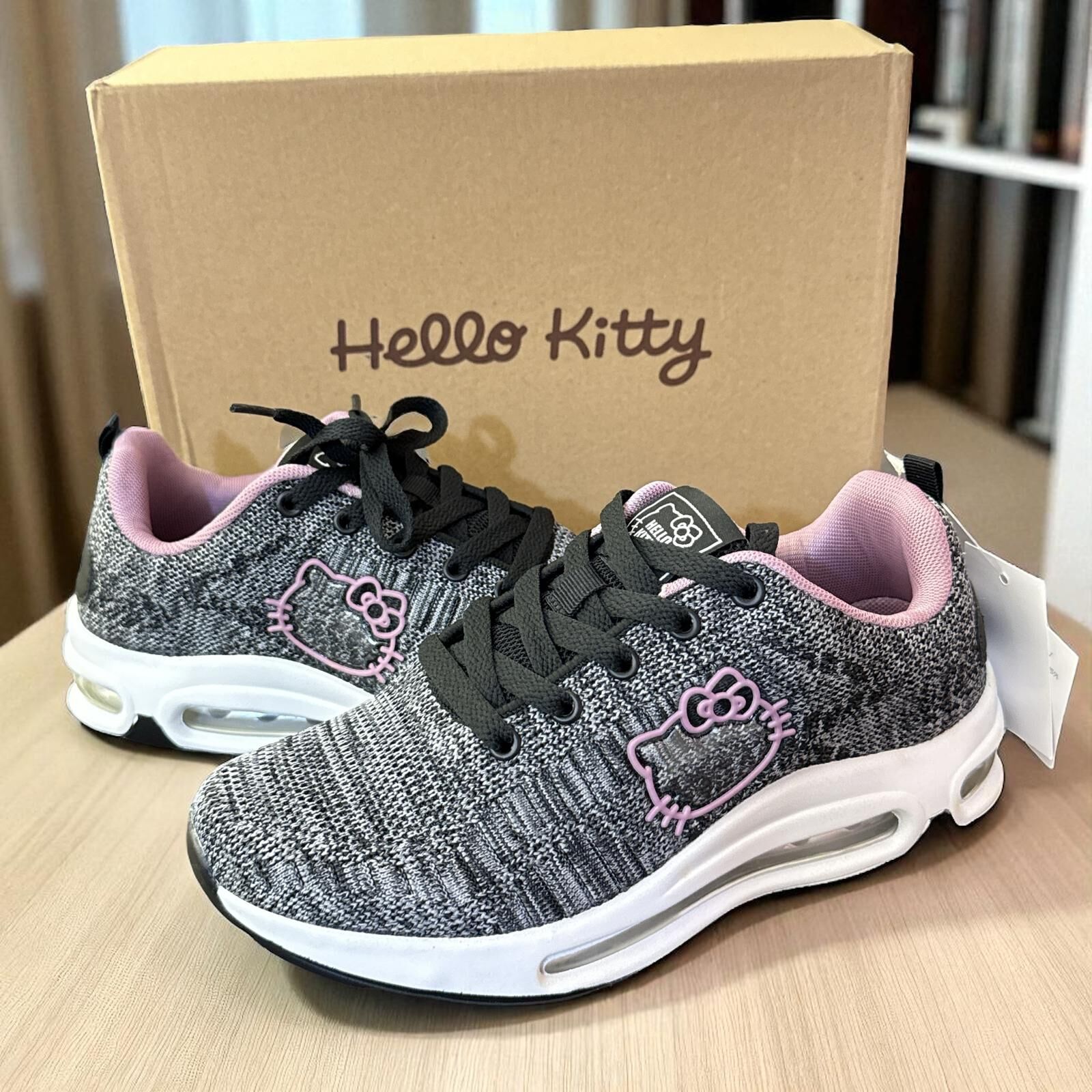 [現貨] 23192-KT Sanrio Hello Kitty 小面氣墊休閒鞋 #TW-SC23-722148 黑色