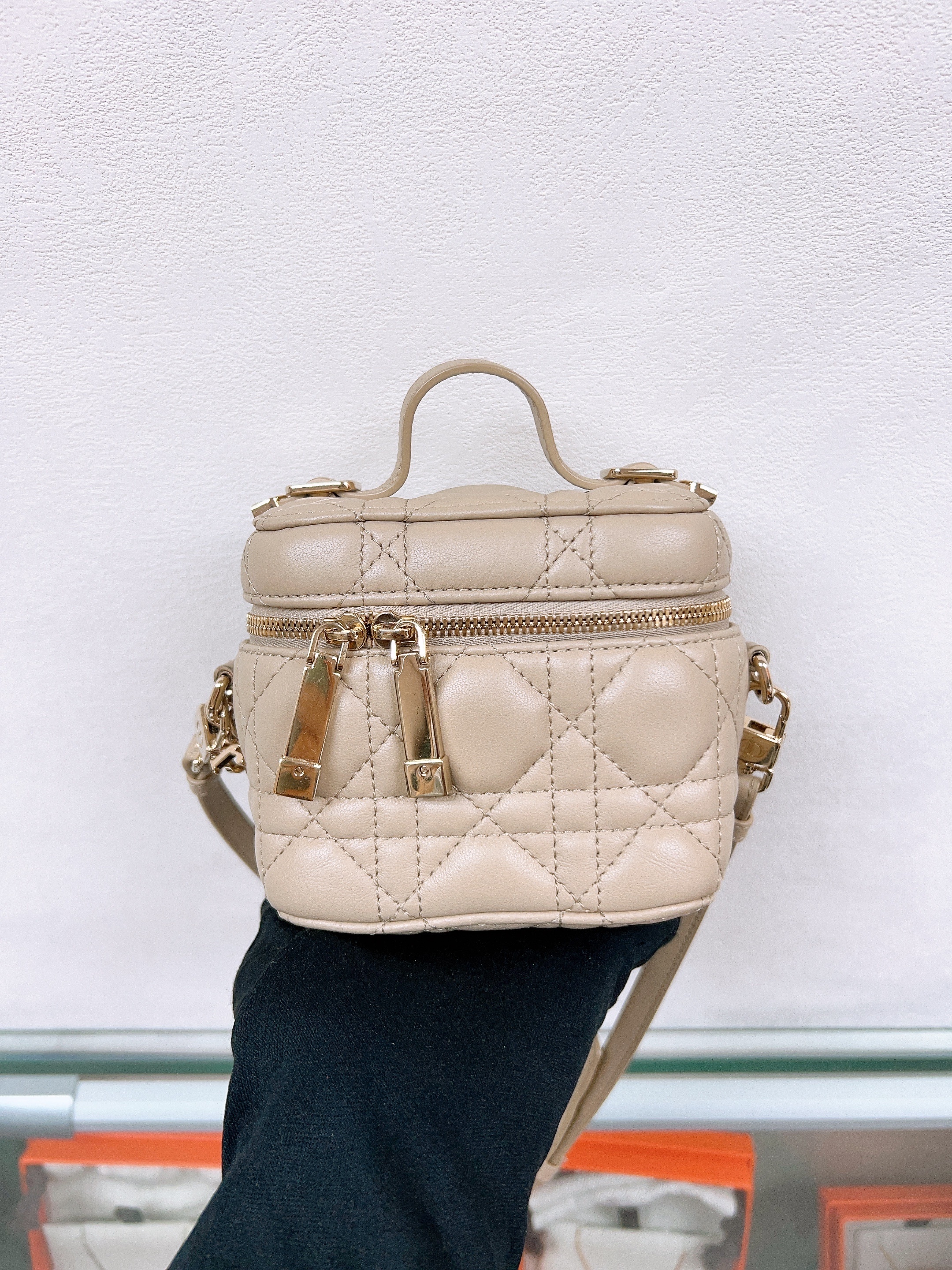 Dior lady dior vanity case micro beige