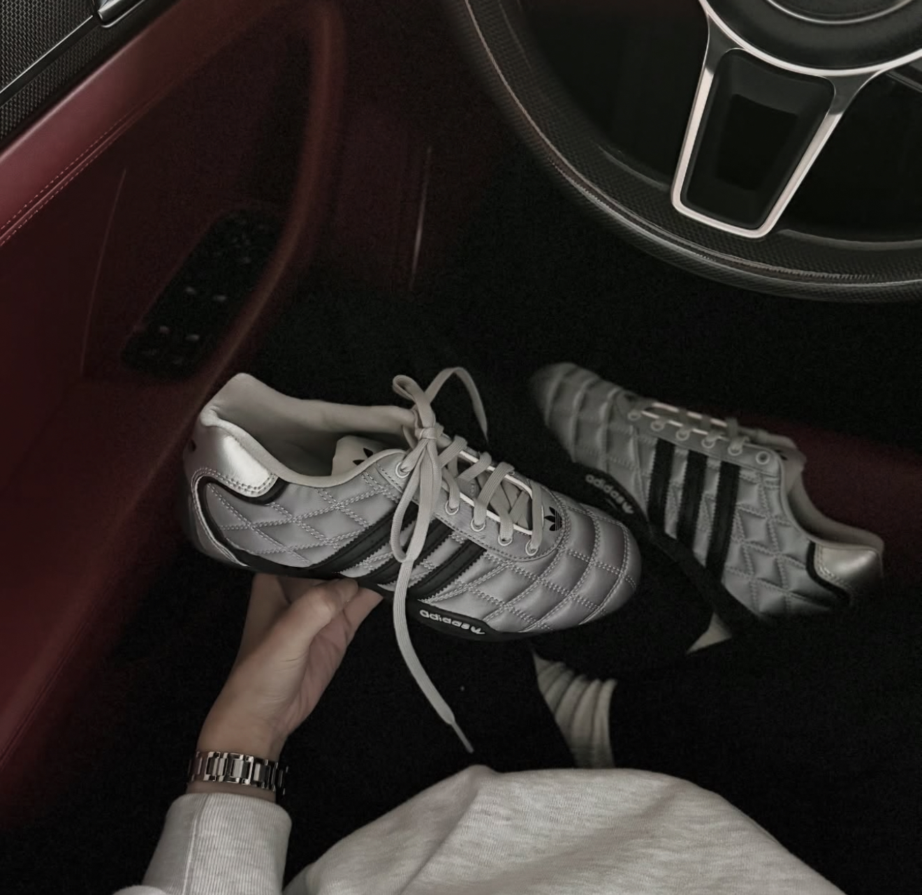 【Luxury】預購 愛迪達 Adidas Adiracer Low "Silver Metallic" 白銀 JS0284 韓流新款