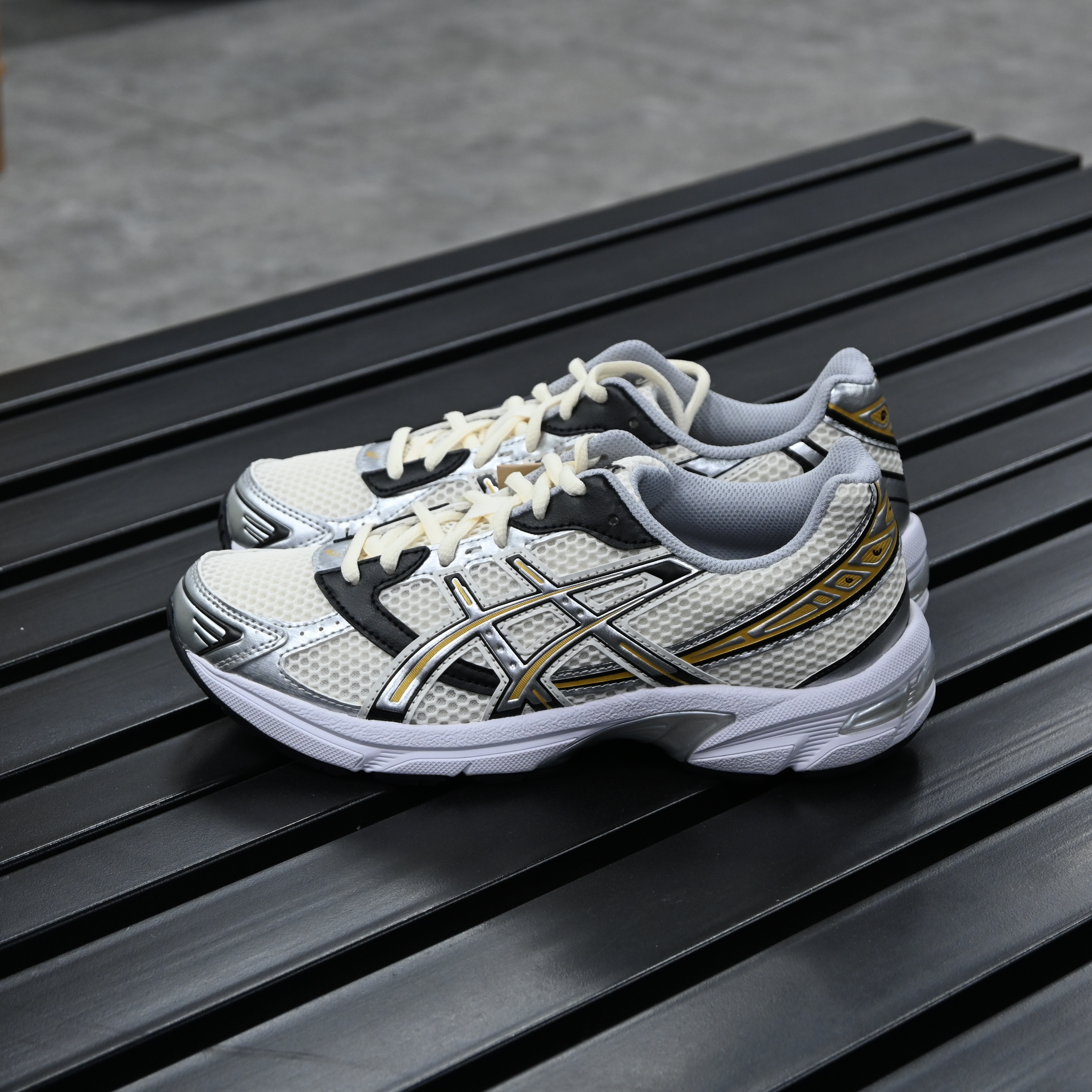Asics GEL-1130 Cream/Pure Silver Japan Limited Edition