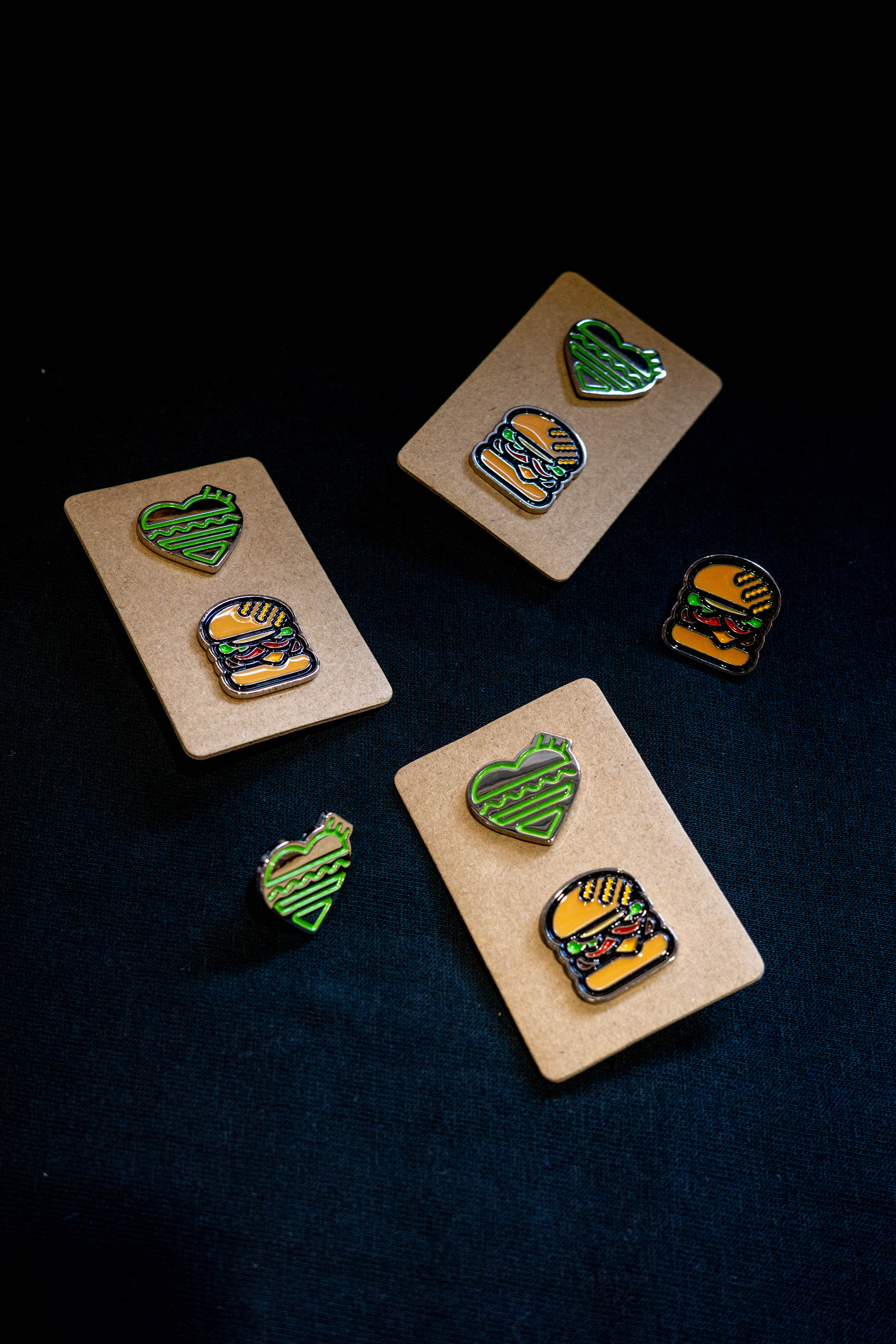 Human Made × Shake Shack Keychain - Xx29gd038 聯名別針 漢堡