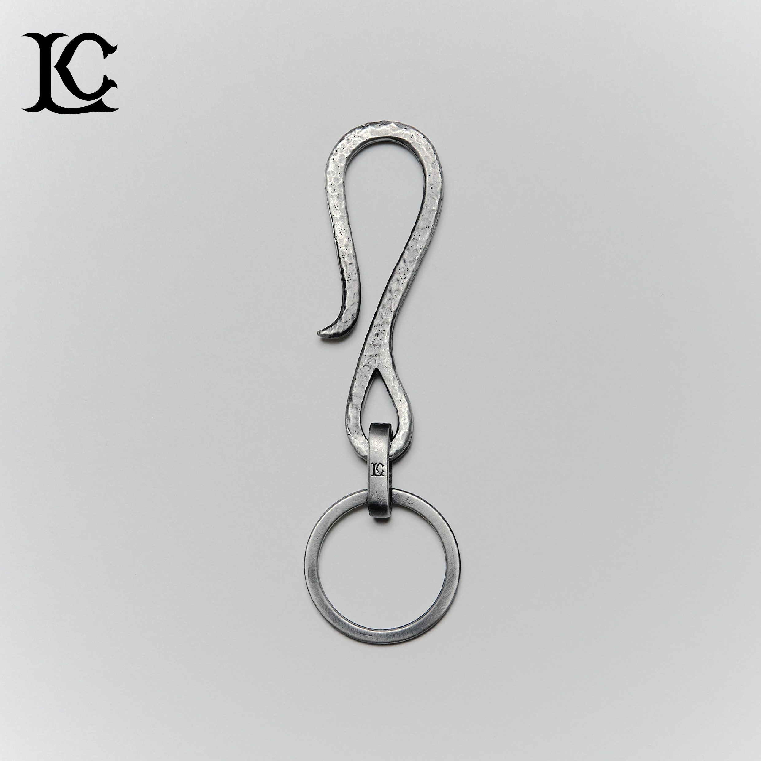 Liam Conner Distressed Keychain 敲打做舊 鑰匙勾