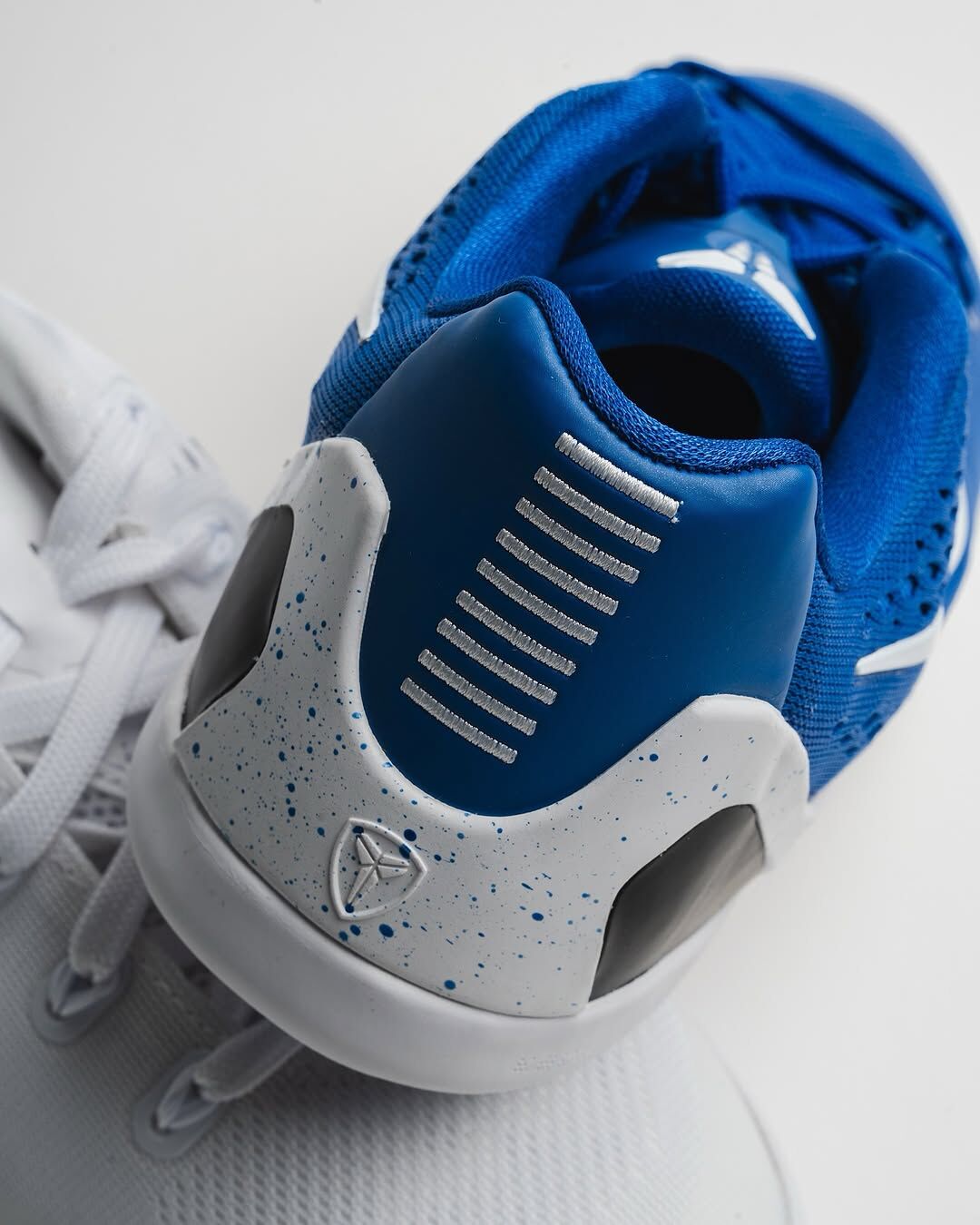 (預訂) Nike KOBE 9 Elite Low 【兩色】