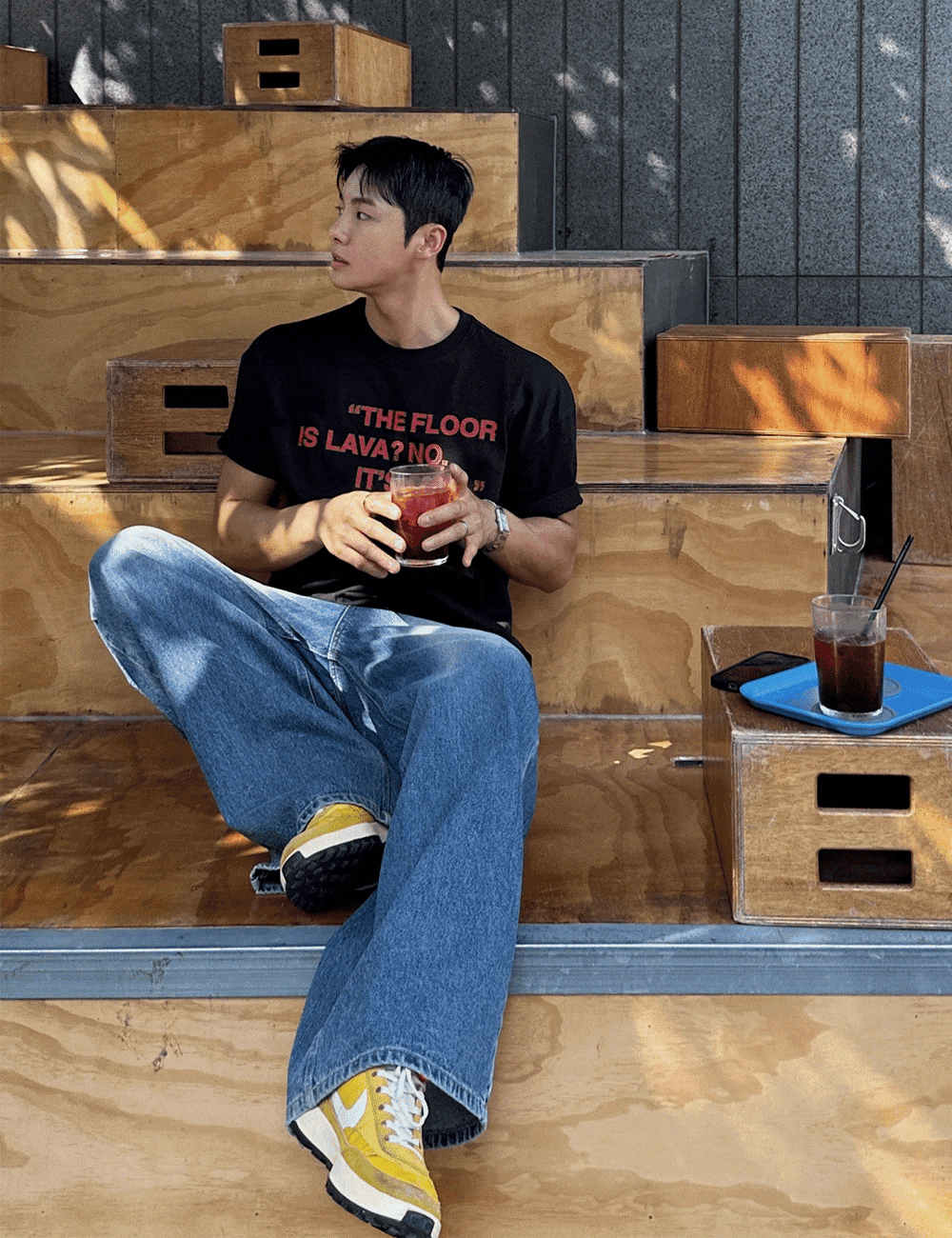 世界級刺繡短袖T恤