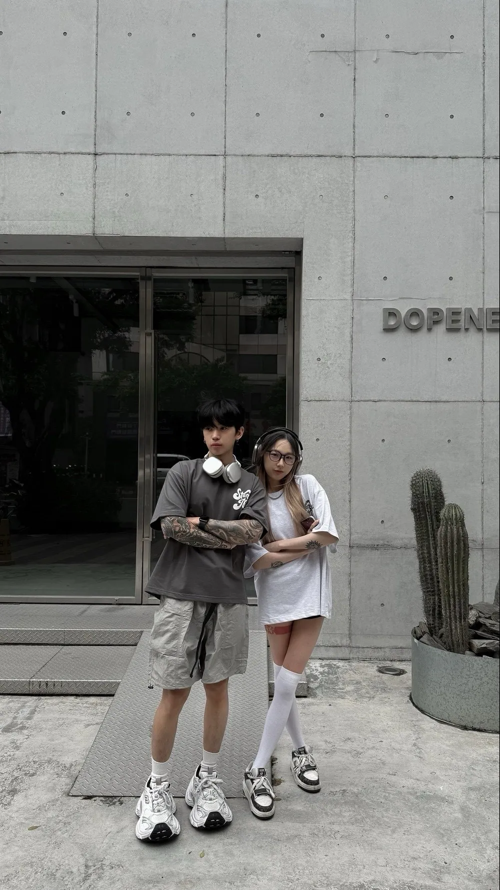 筆刷 塗鴉 立體 英文 短袖