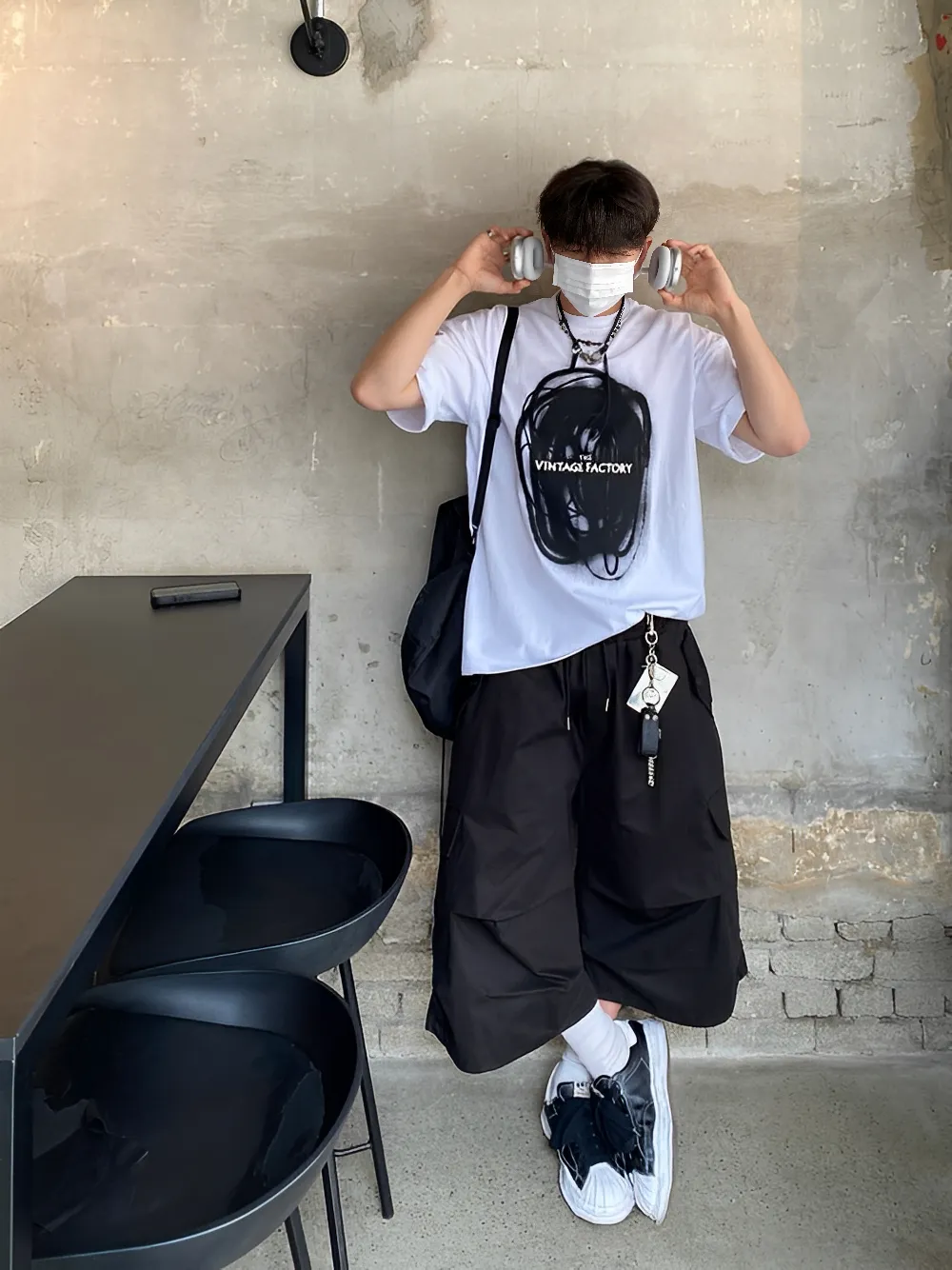 塗鴉 描繪 風格 英文 寬鬆 落肩 短袖