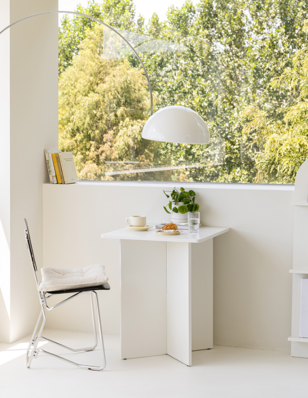 P017 - 韓國製小型方餐枱 (W600mm)