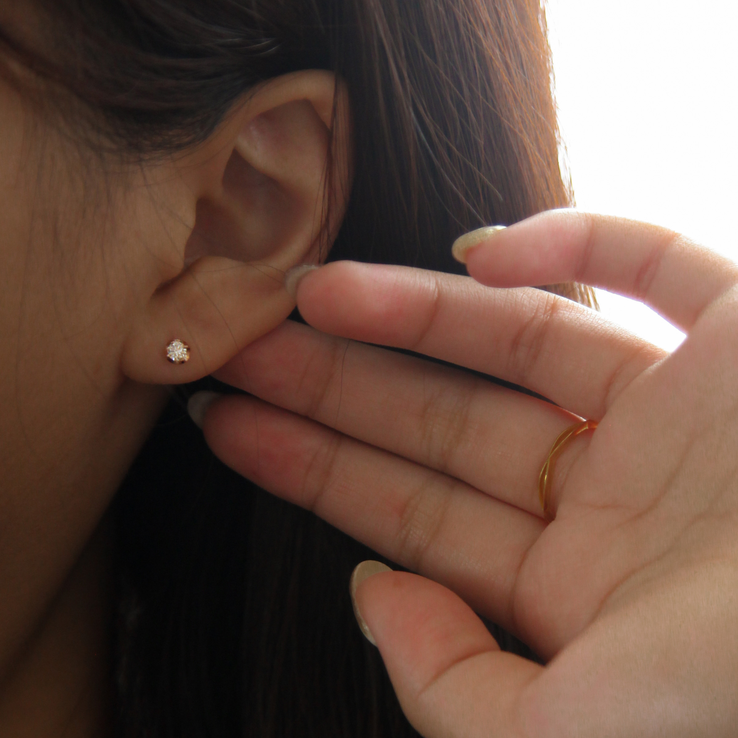 925純銀耳環，可以改耳夾，頂級鋯石