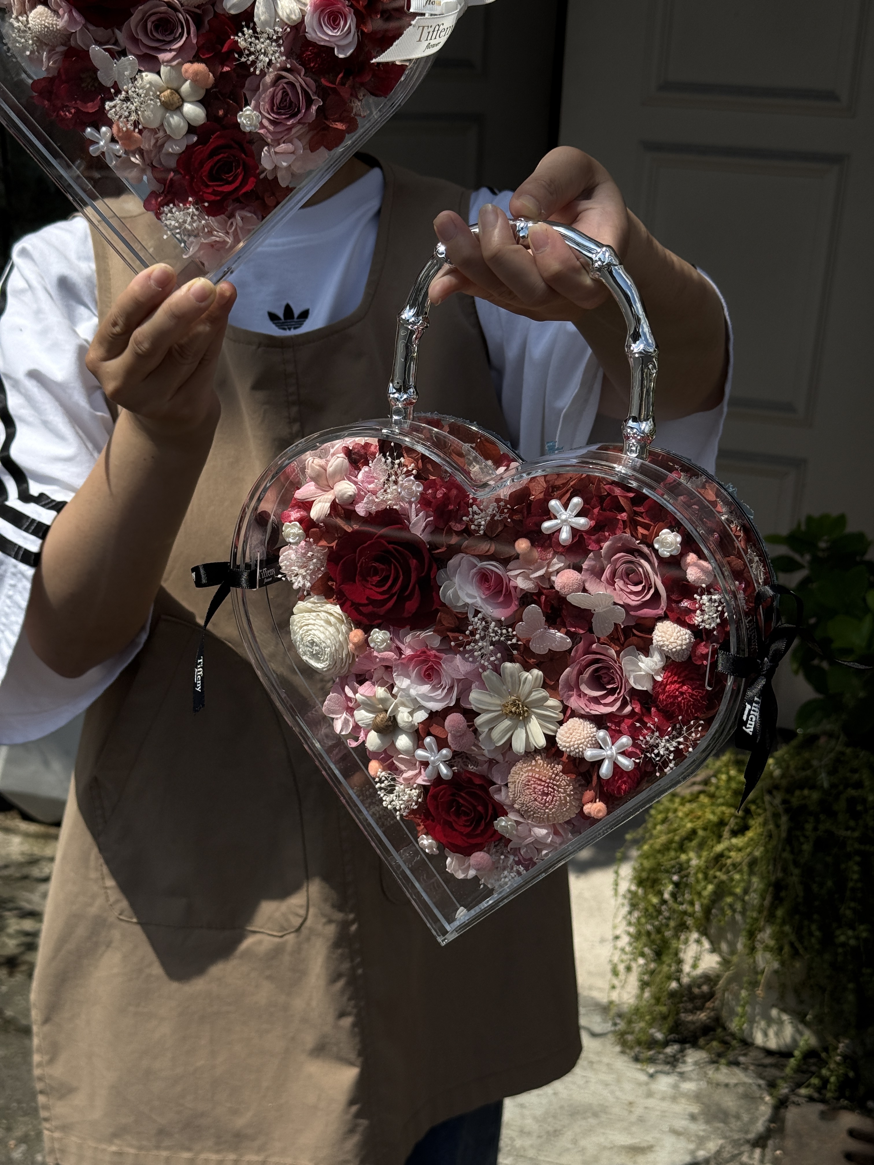 【限量】手提愛心壓克力永生花盒