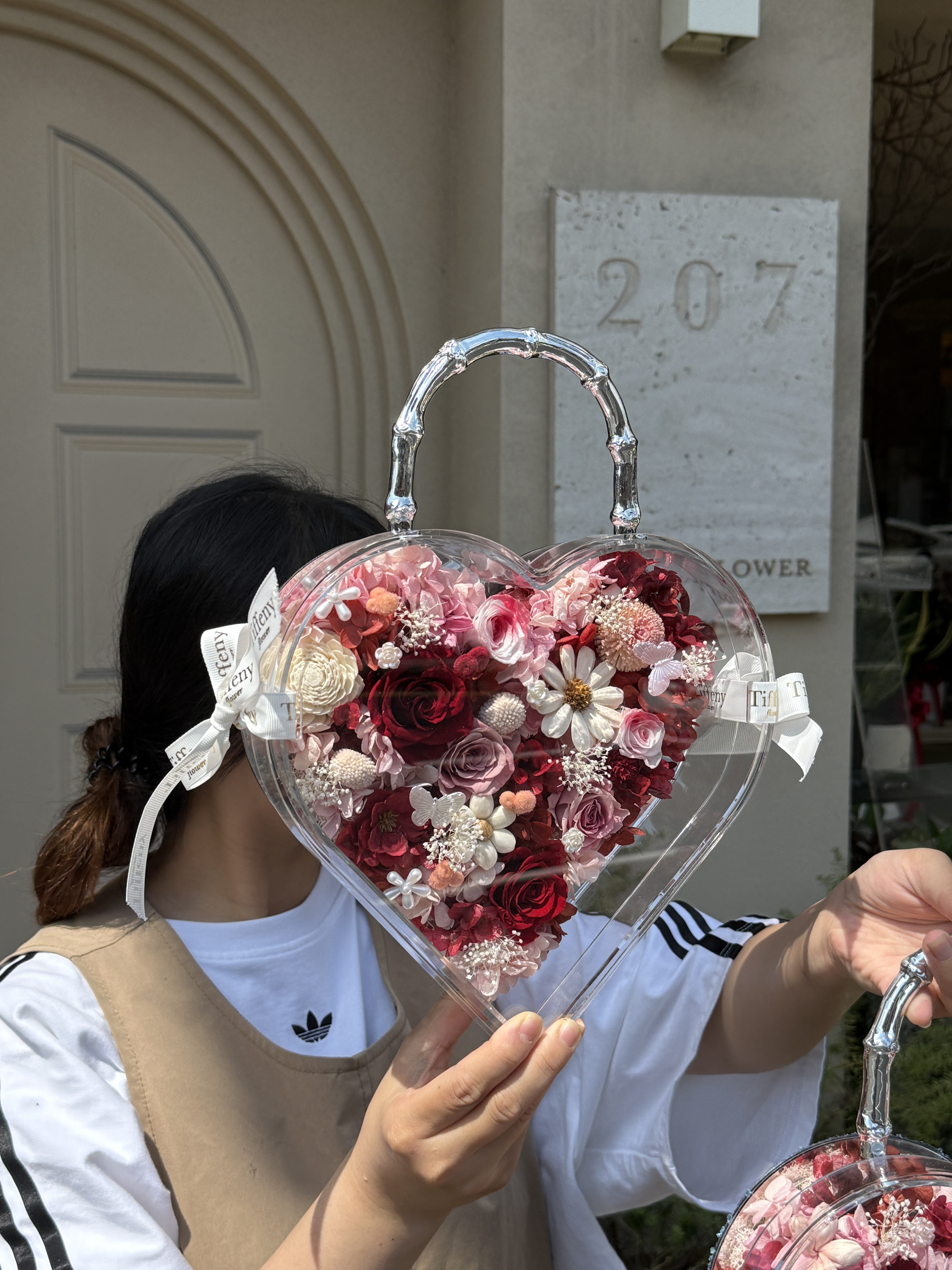 【限量】手提愛心壓克力永生花盒