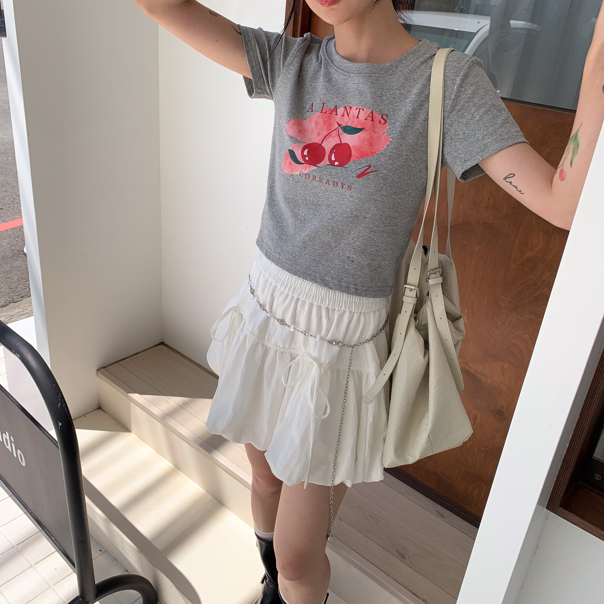 ISA_summer cherry 夏日甜妹必備正肩短tee_58017