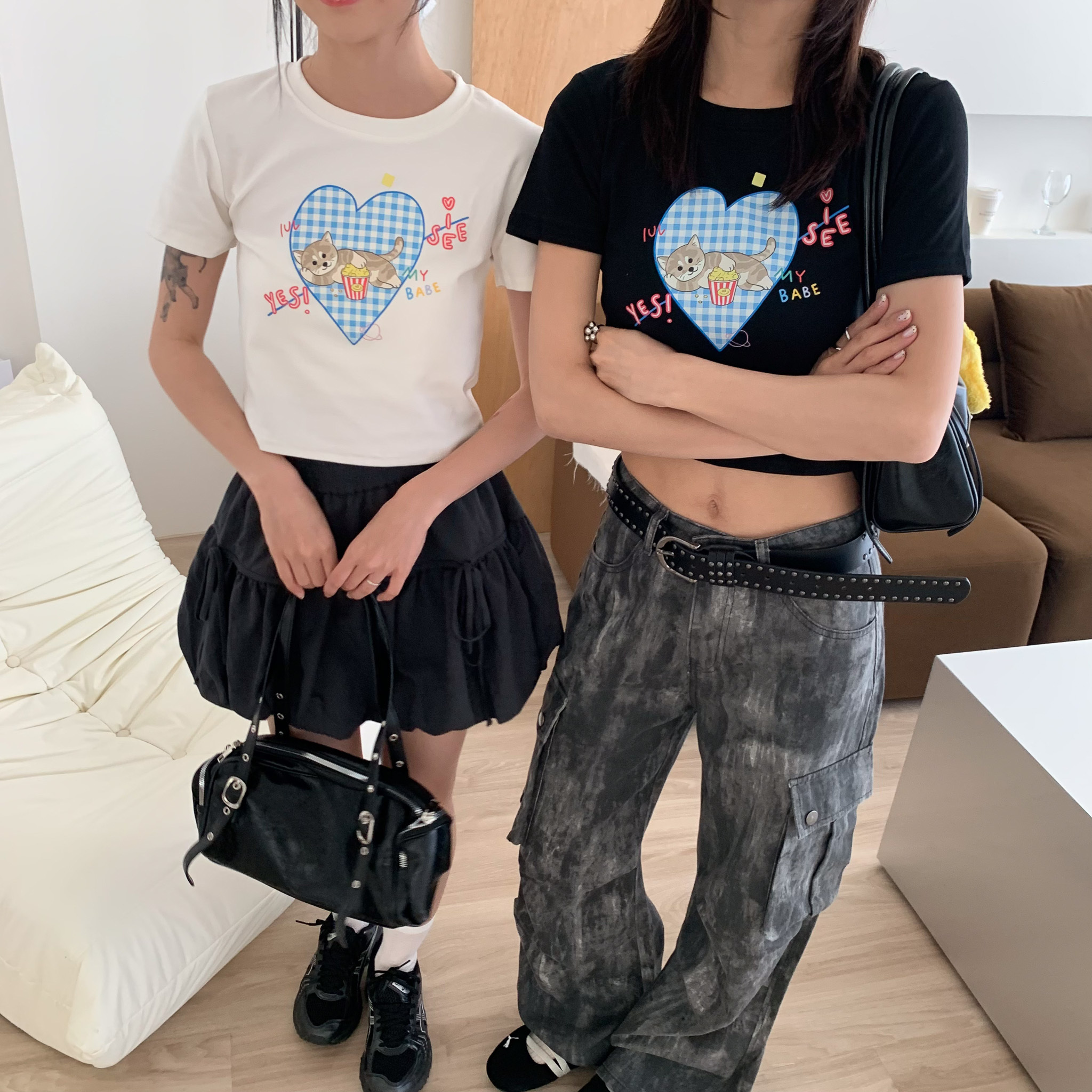 ISA_可愛暴擊! 俏皮系大愛心萌物塗鴉正肩短tee_58015