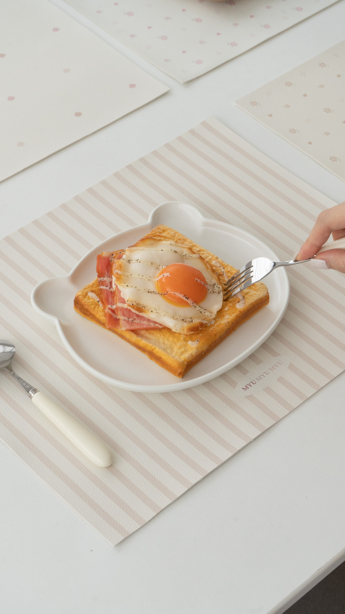 環保皮革餐墊隔熱墊