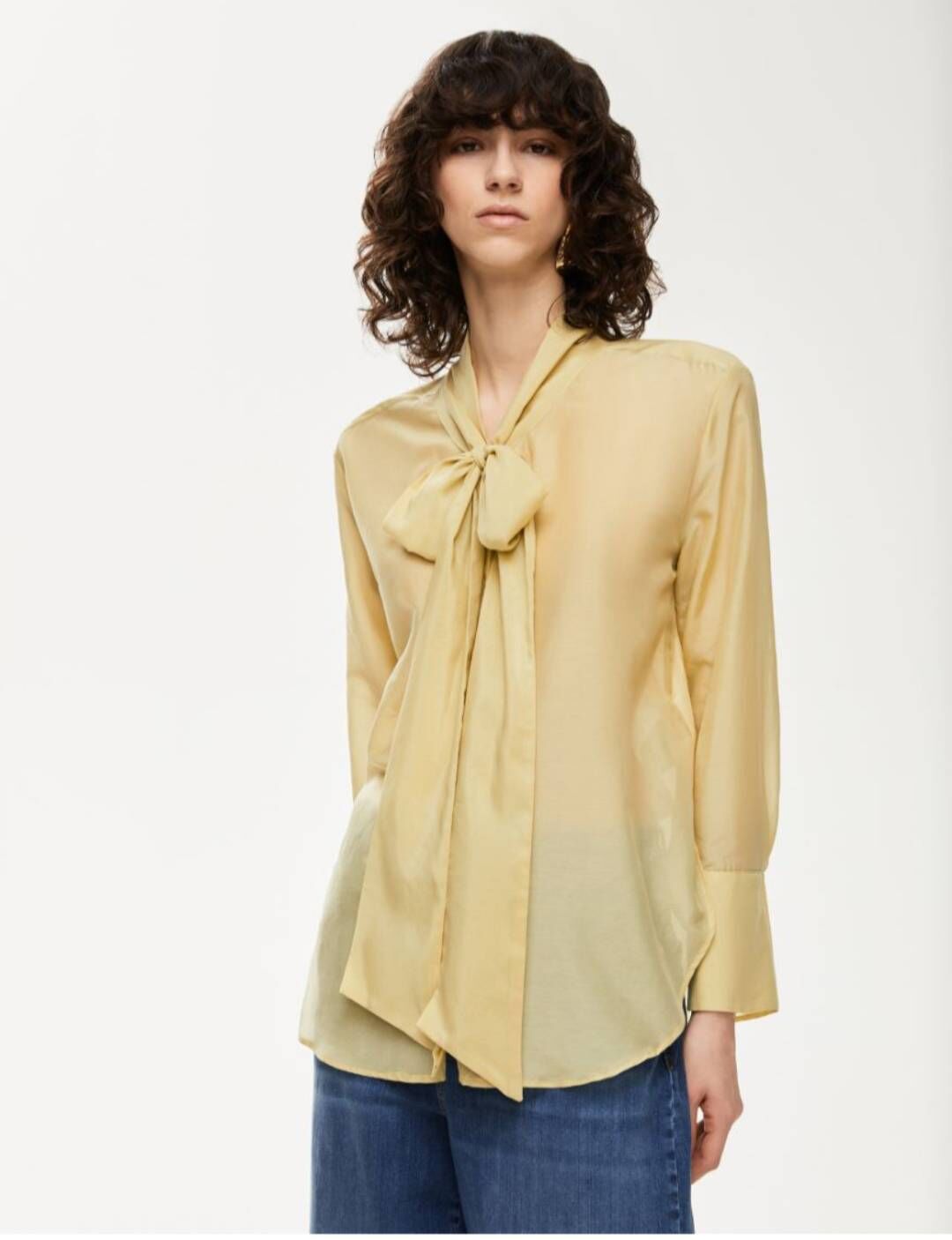 iBlues 氣質微A字袖口襯衫