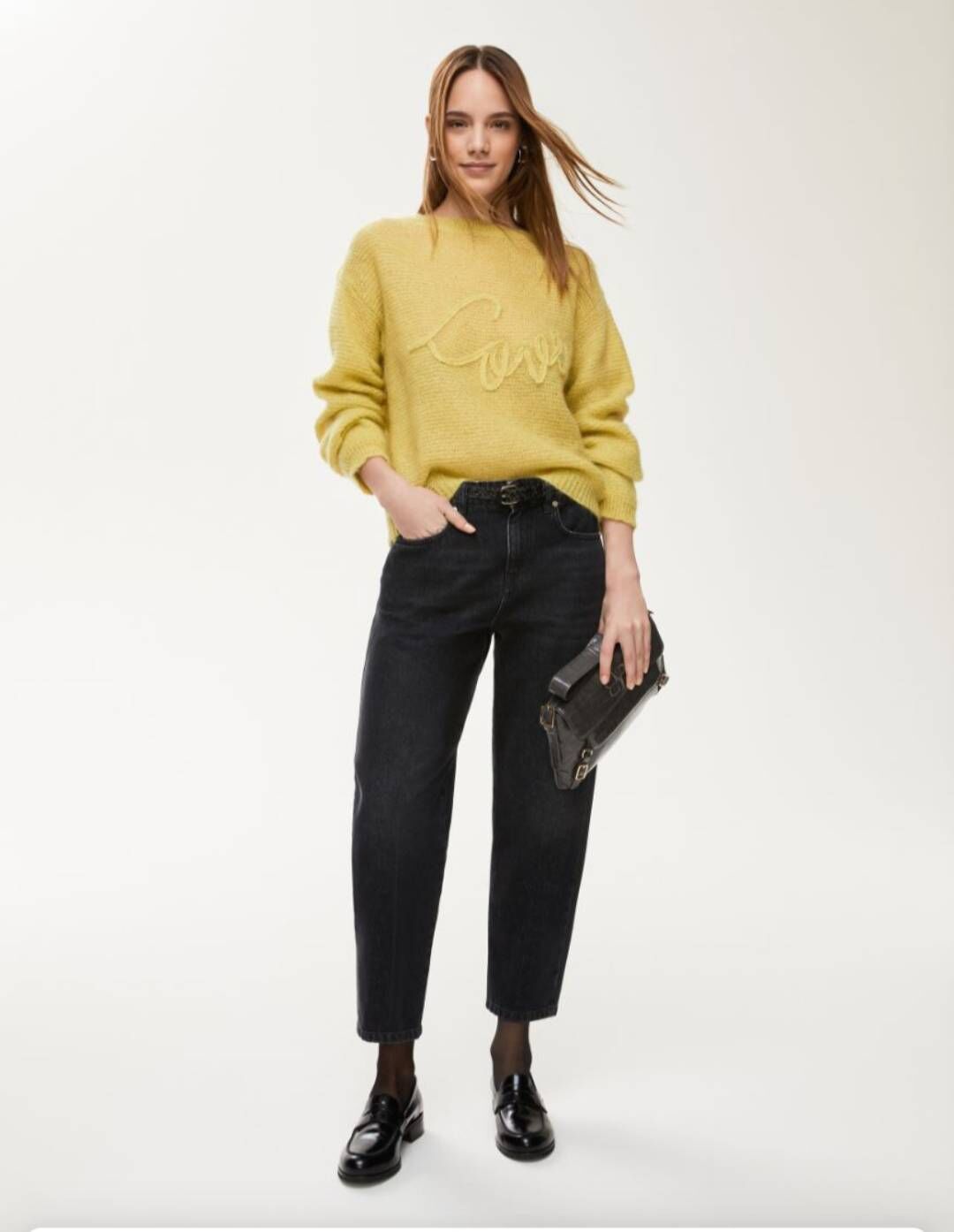 iBlues 素色LOVE毛海羊毛衣