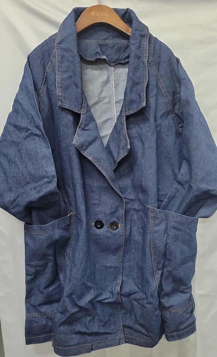 女裝 牛仔有鈕款 外套 （清貨價貨品，不設退換）AT8 351