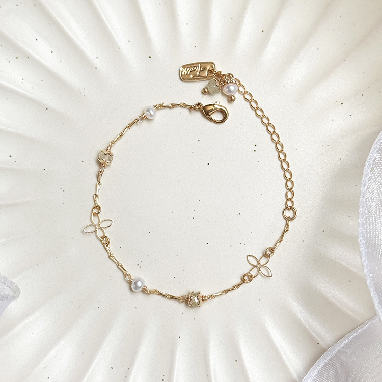 生日花 • 參月拾陸 • 白水仙 – 珍珠葡萄石 – 手鍊