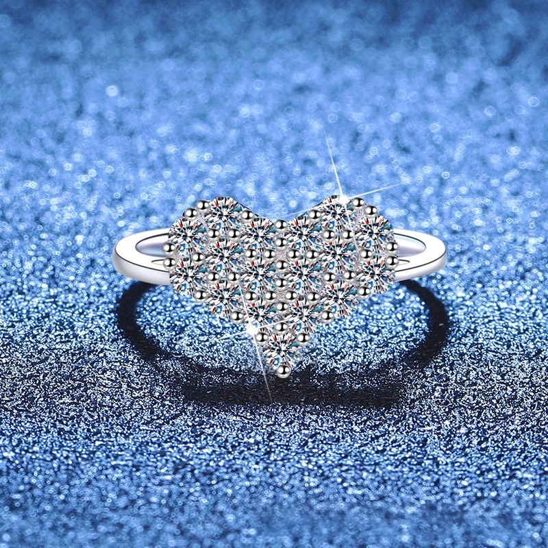 莫桑鑽心形戒指       R051C042