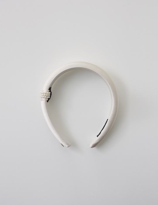 澎軟珍珠髮箍(白)