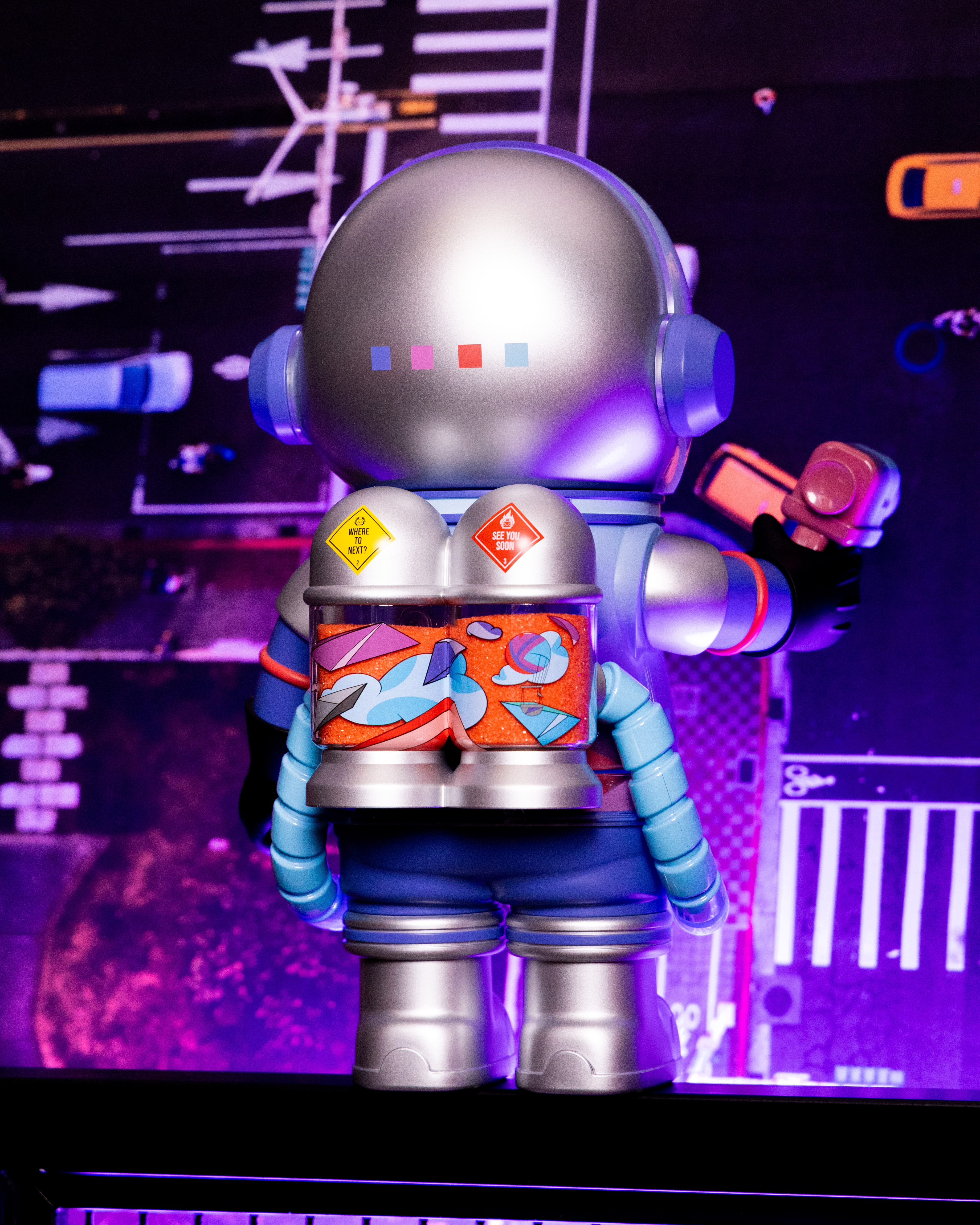 POP MART MEGA SPACE MOLLY LOUIS DE GUZMAN 400% 泡泡瑪特 太空莫莉 藝術家 路易斯•德古斯曼 幾何圖形