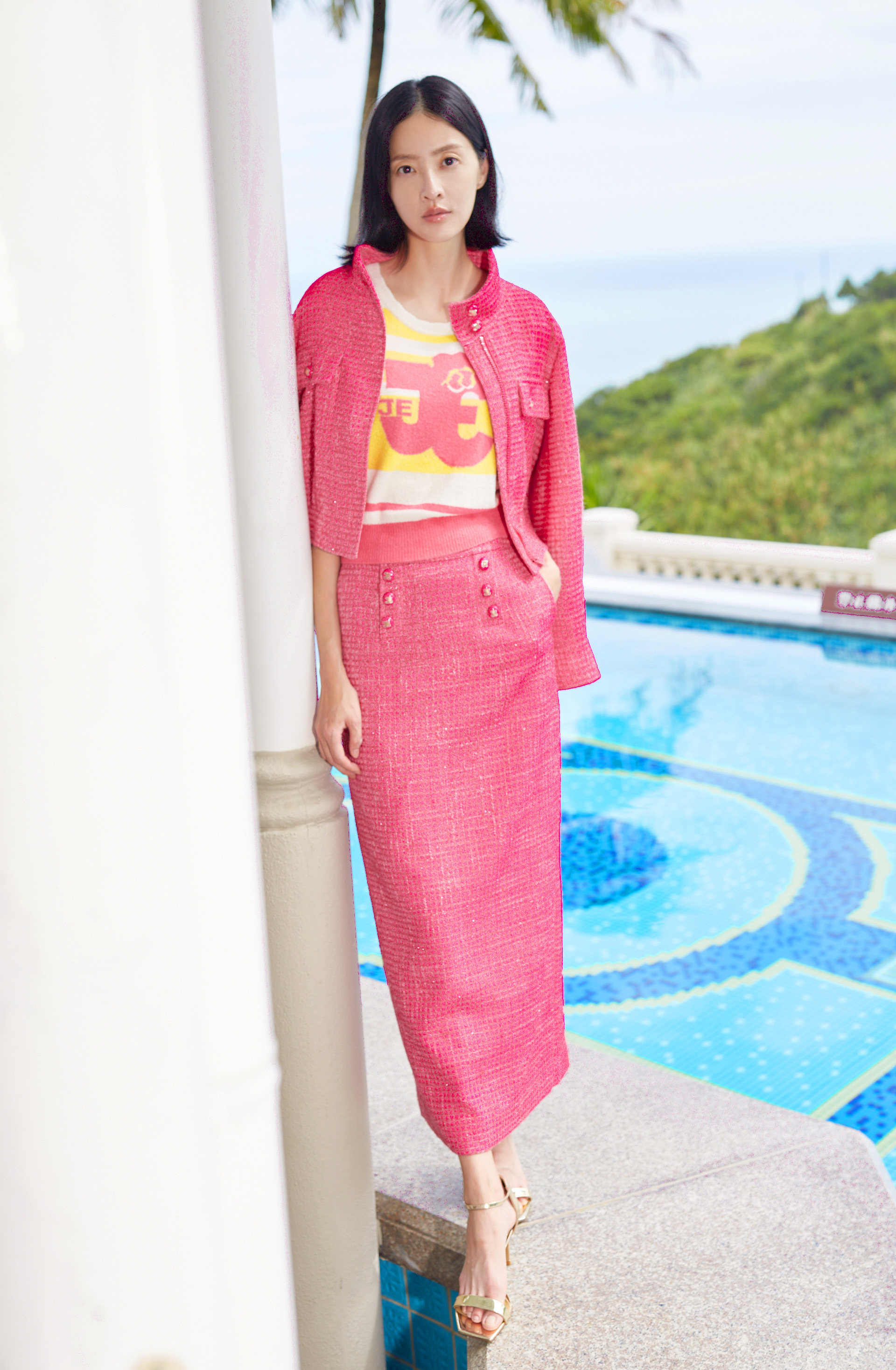 BD10001C1 新藝術花園格子小香長鉛筆裙