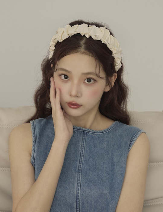 緞面水鑽皺褶髮箍(白)