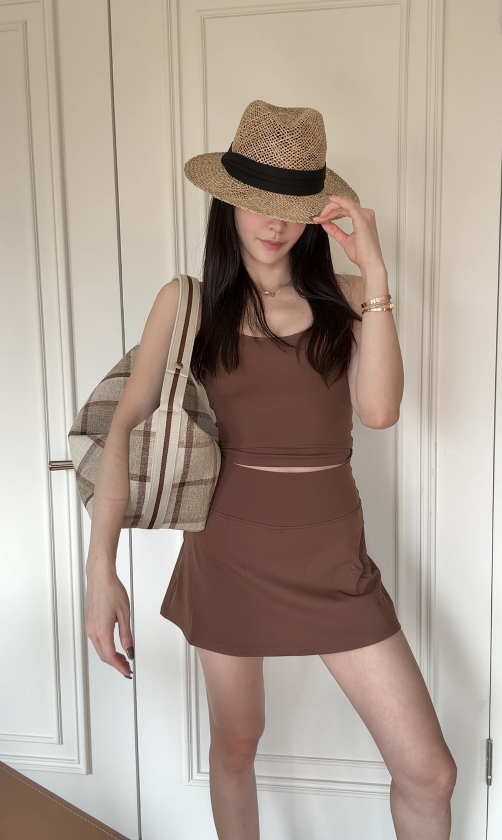 繞頸兩件式運動套裝(背心含可拆胸墊)