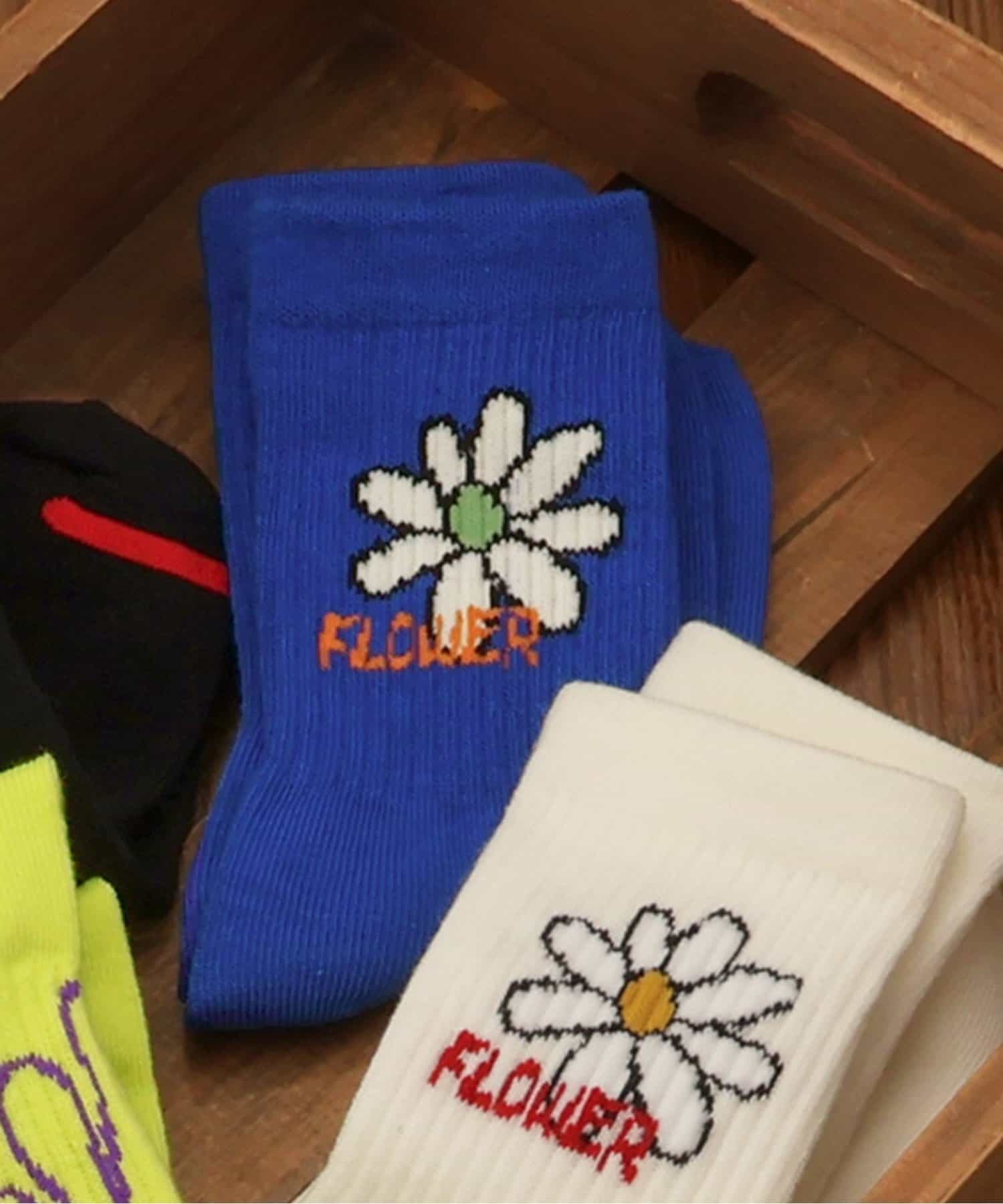 日本 BREEZE 亮眼小雛菊 中襪組 (2雙1組，19-21) L454105