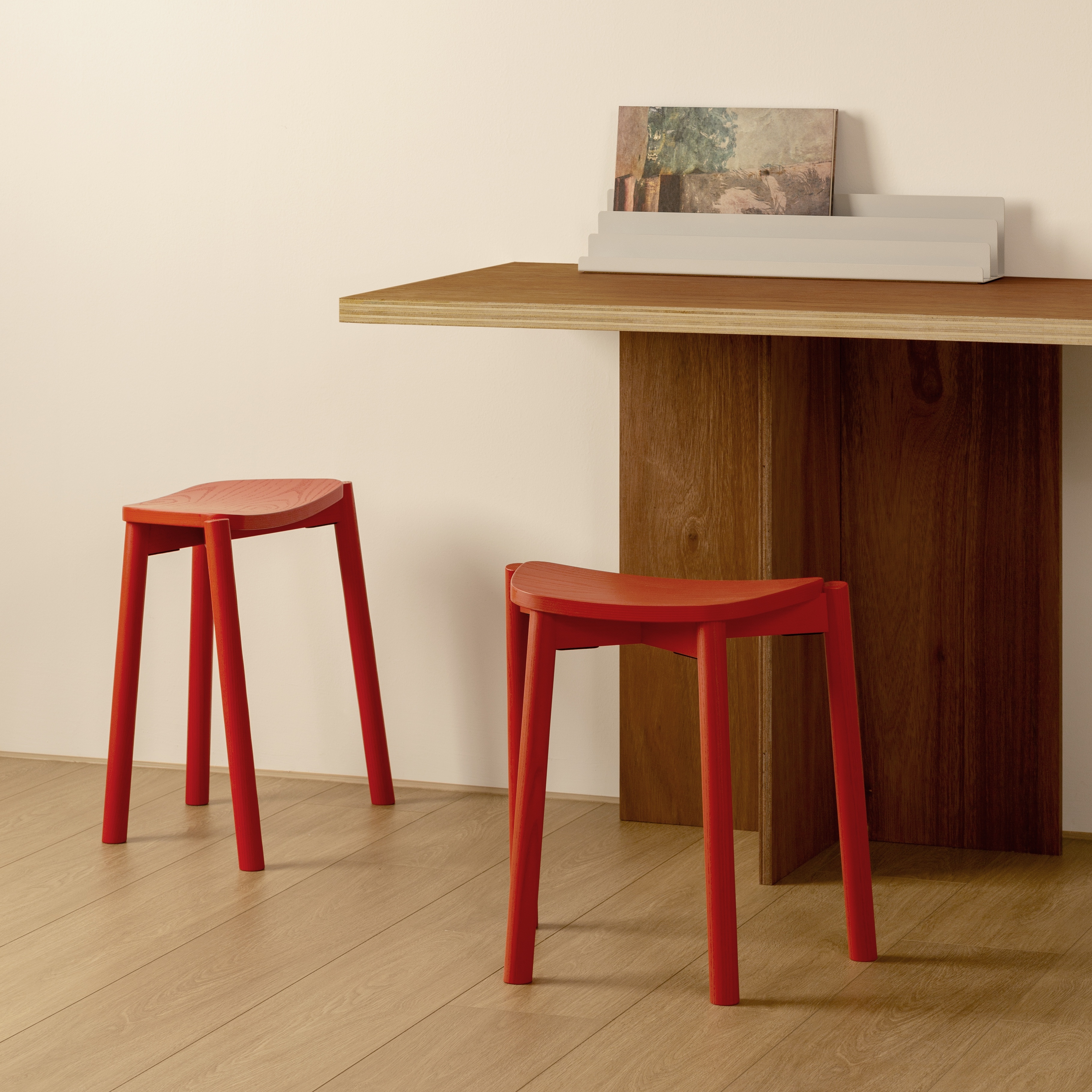 梯形 / 椅凳 by esaila