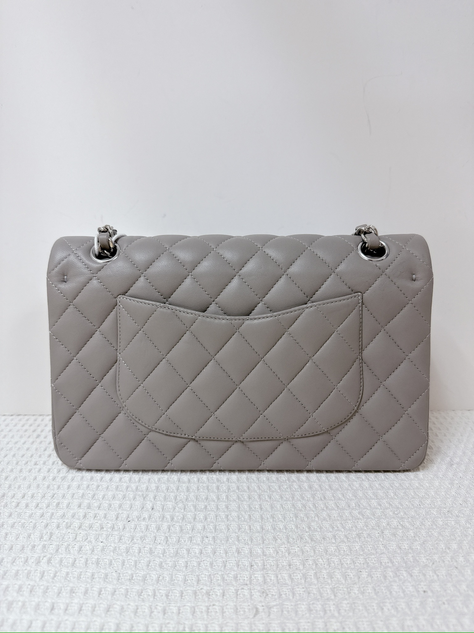 Chanel Classic Flap Bag 25 cm - Grey / Shw